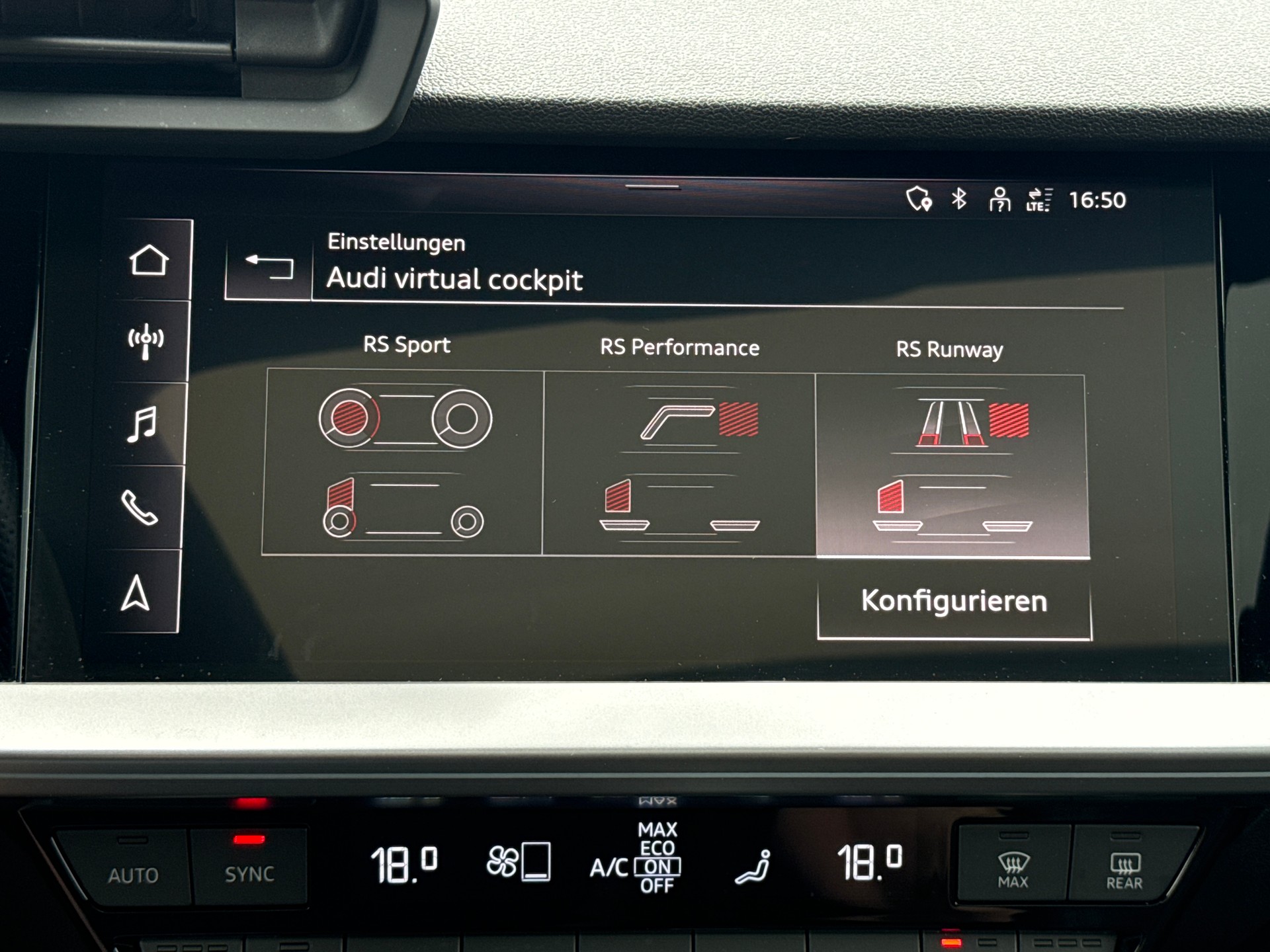 AUDI RS3 Sportback 2.5 TSI quattro S-tronic-image-20
