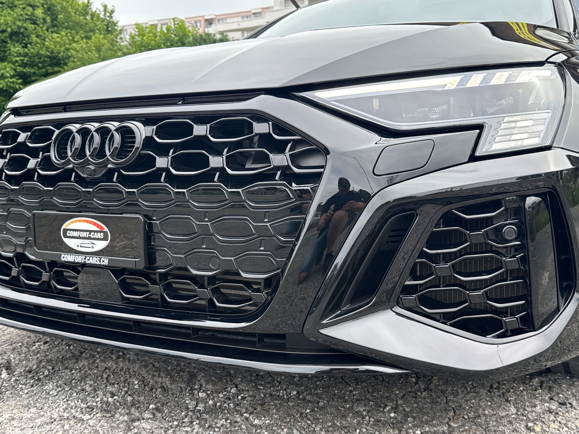 AUDI RS3 Sportback 2.5 TSI quattro S-tronic-image-13