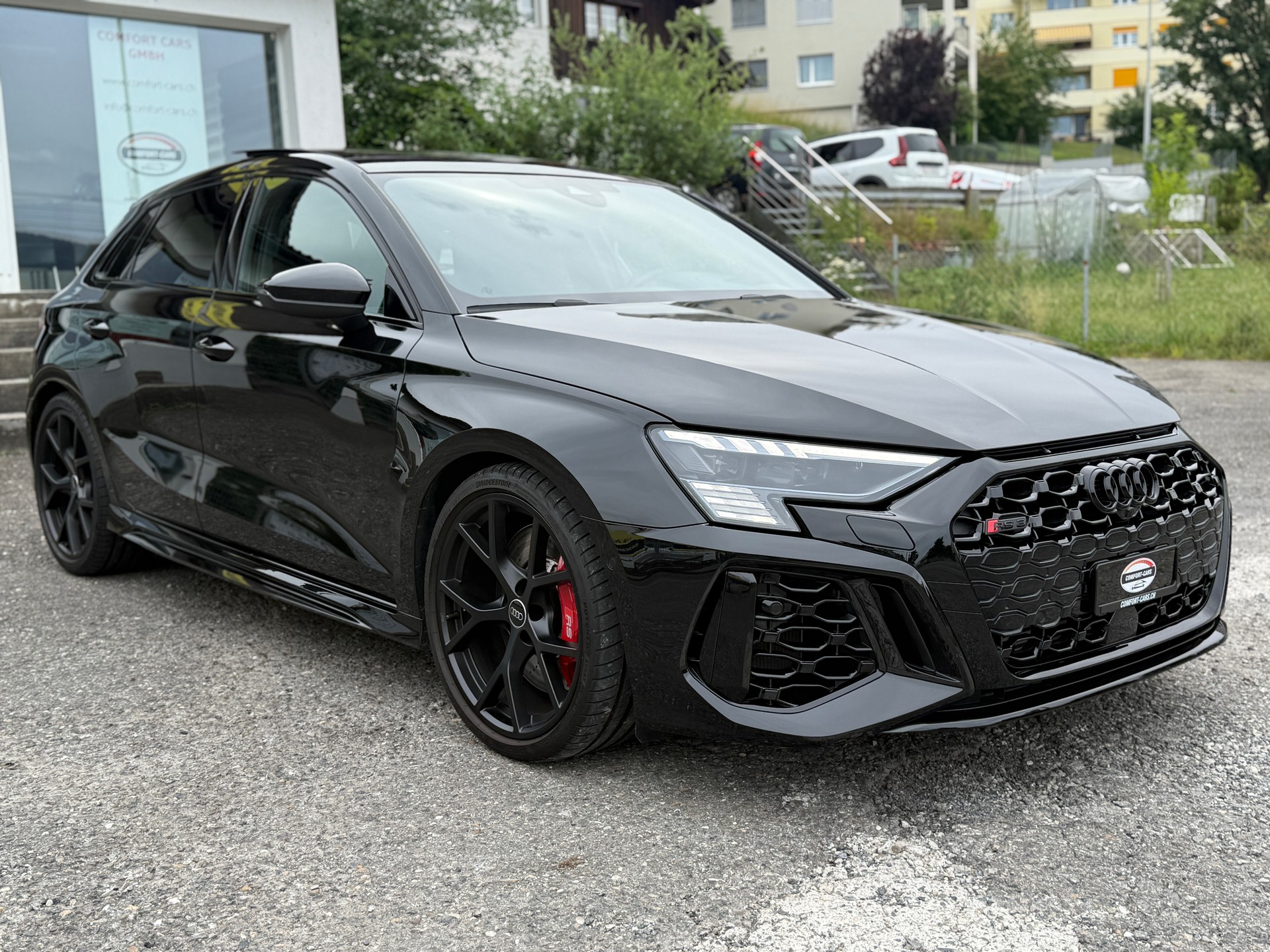 AUDI RS3 Sportback 2.5 TSI quattro S-tronic-image-8