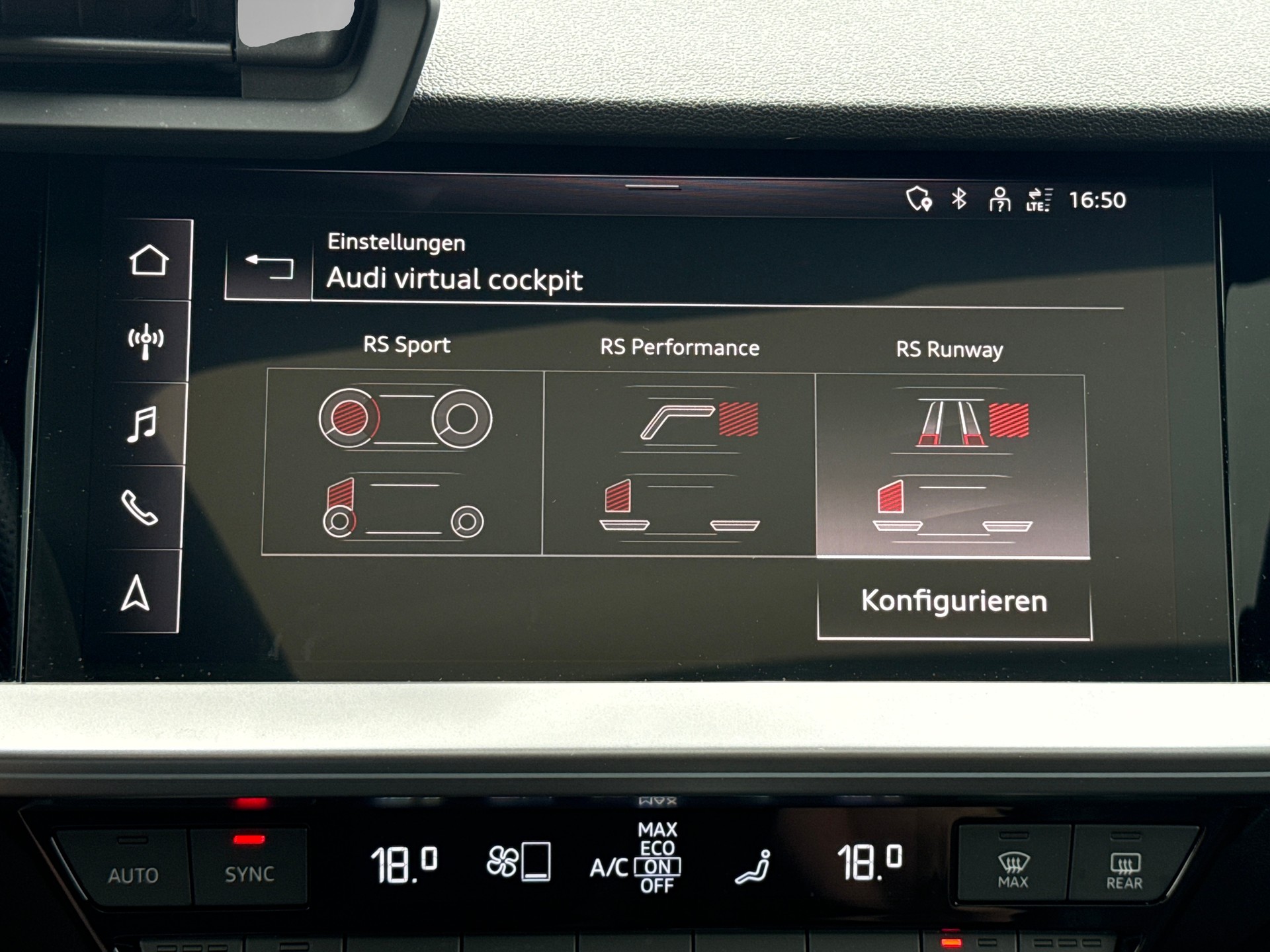 AUDI RS3 Sportback 2.5 TSI quattro S-tronic Audi Swiss Service Package+-image-20