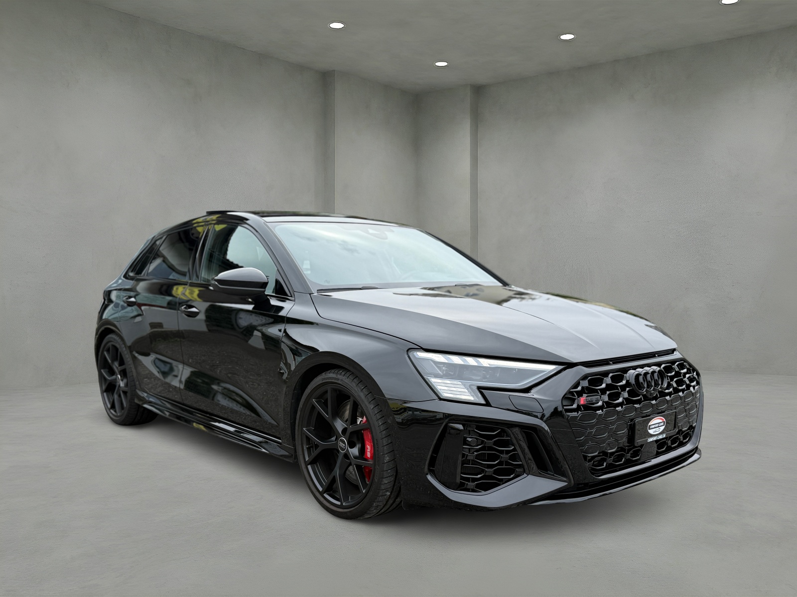 AUDI RS3 Sportback 2.5 TSI quattro S-tronic Audi Swiss Service Package+-image-8