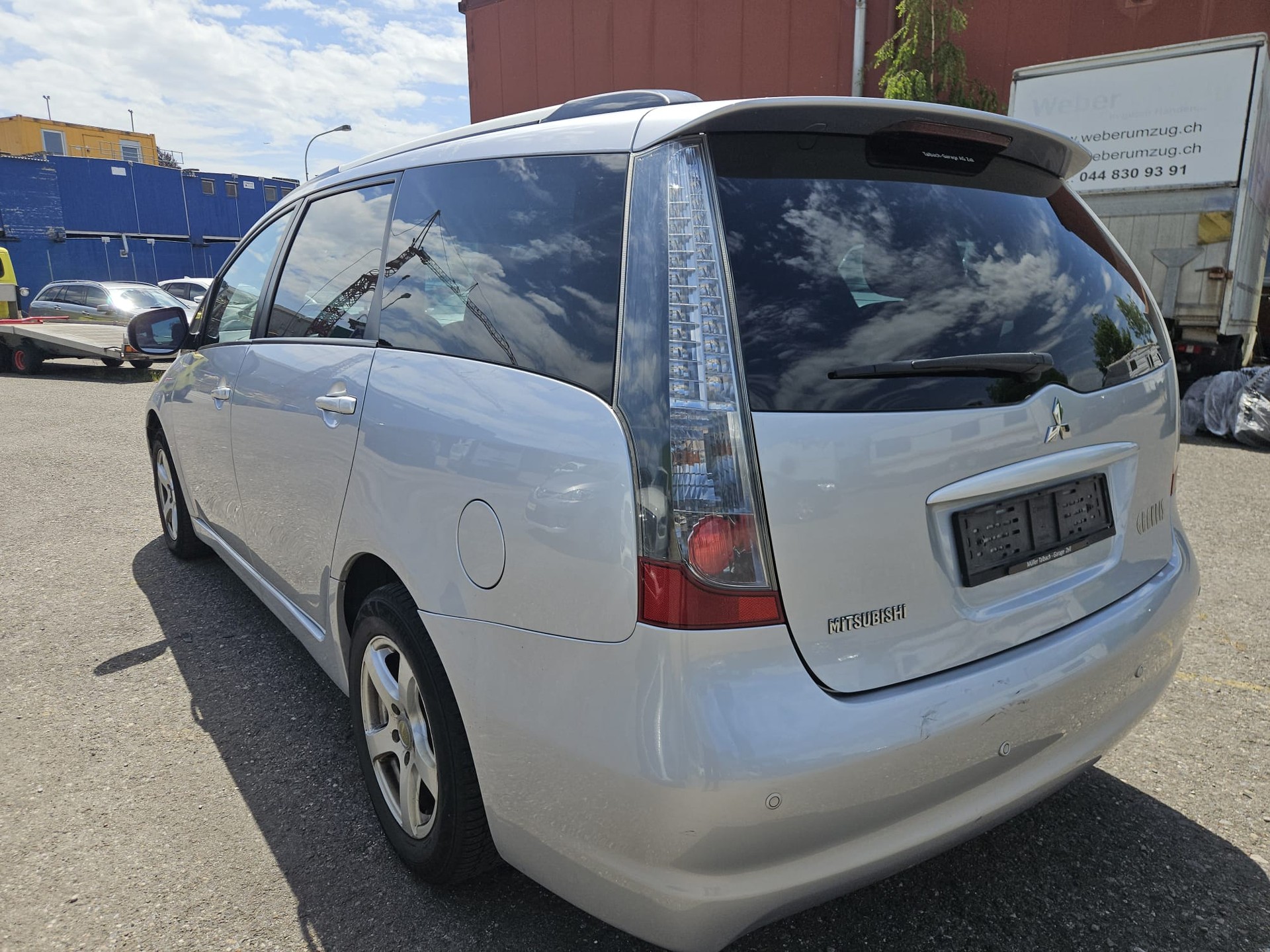 MITSUBISHI Grandis 2.0 16V DID Swiss Edition-image-2