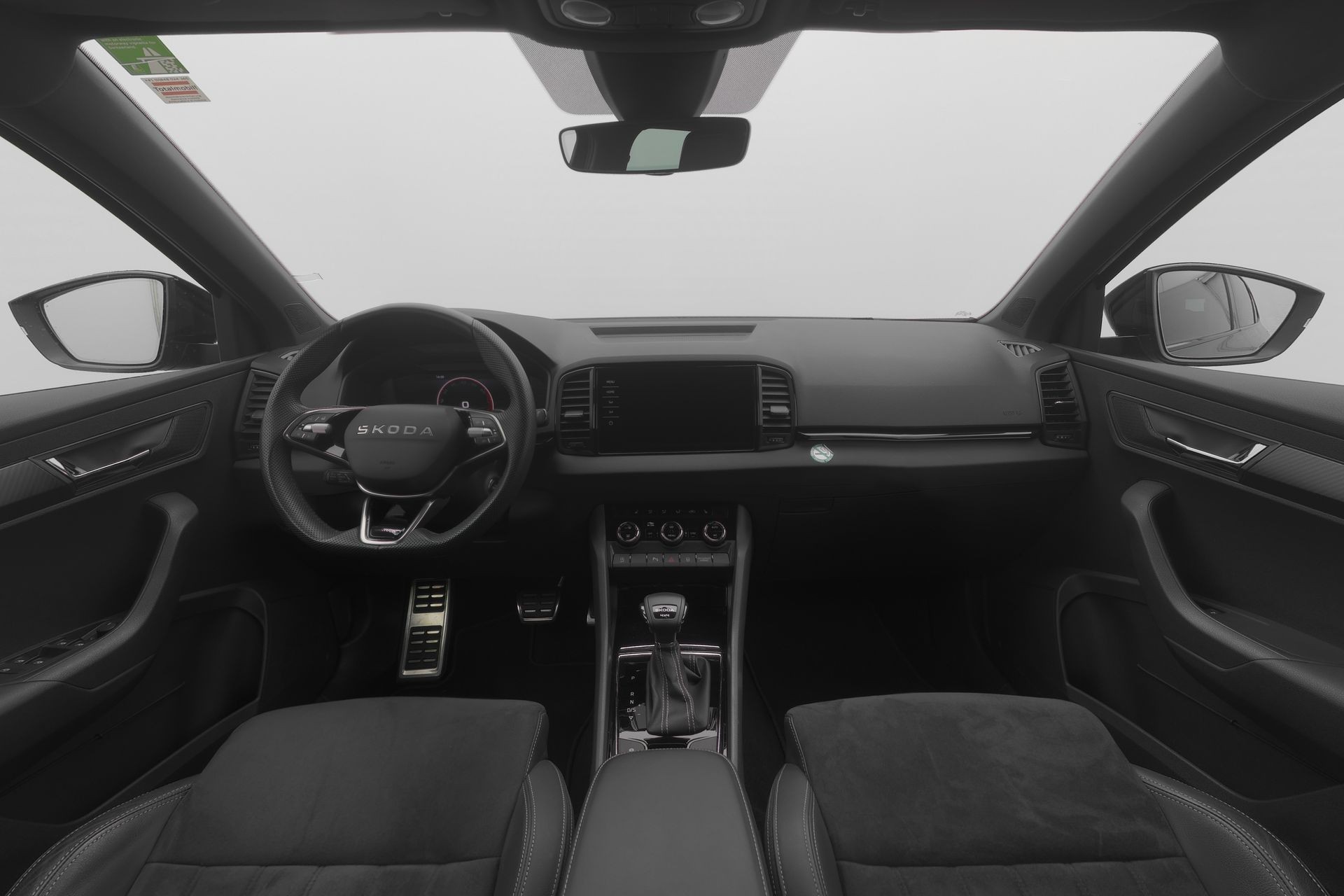 SKODA Karoq 2.0 TSI SportLine 4x4 DSG-image-5