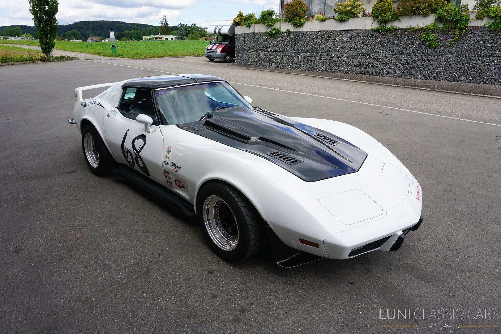 CHEVROLET Corvette C3 Custom-image-6
