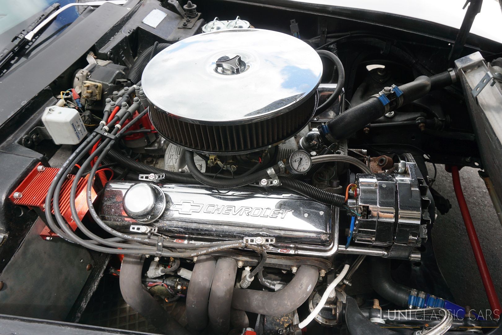 CHEVROLET Corvette C3 Custom-image-23