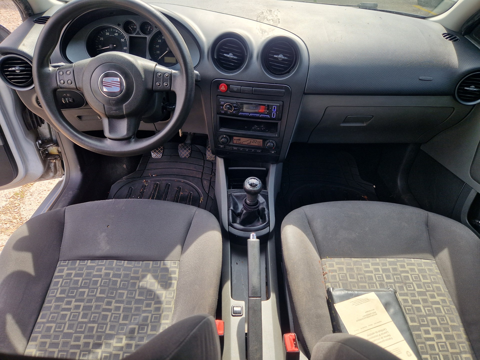 SEAT Ibiza 1.6 16V Sport-image-11