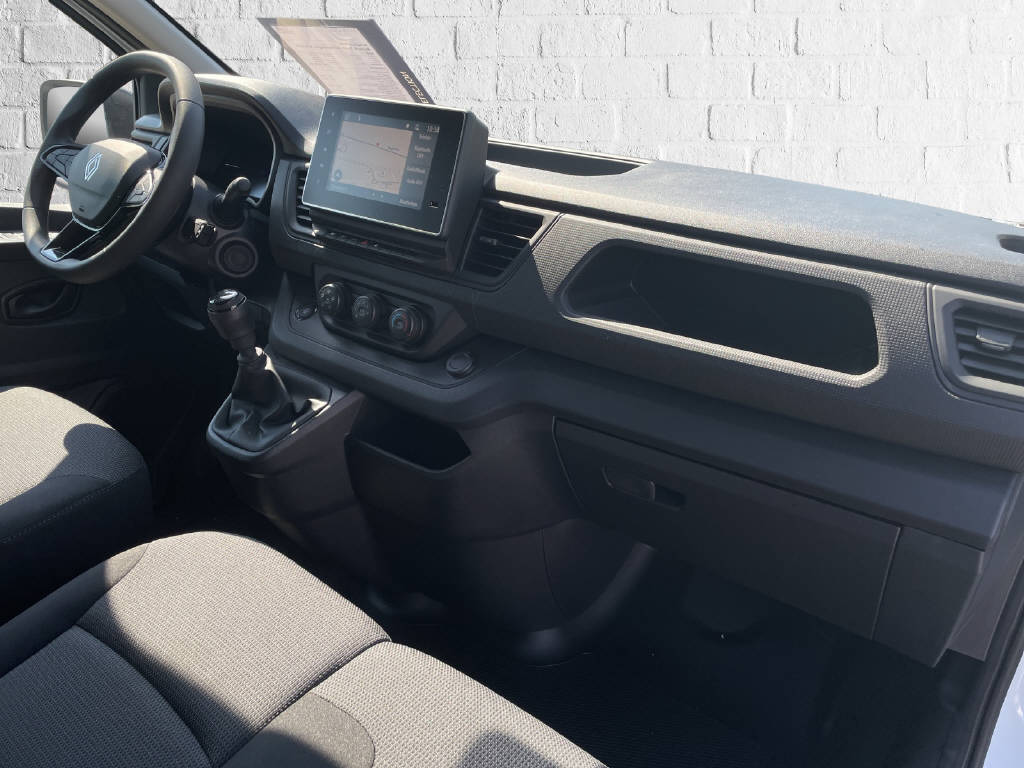 RENAULT Trafic Kaw. 3.0 t L1 H1 2.0 dCi Blue 130 Advance-image-7
