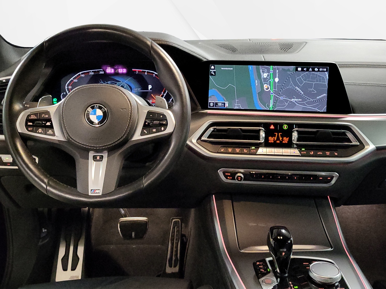 BMW X5 xDrive 48V 40i M Sport-image-12