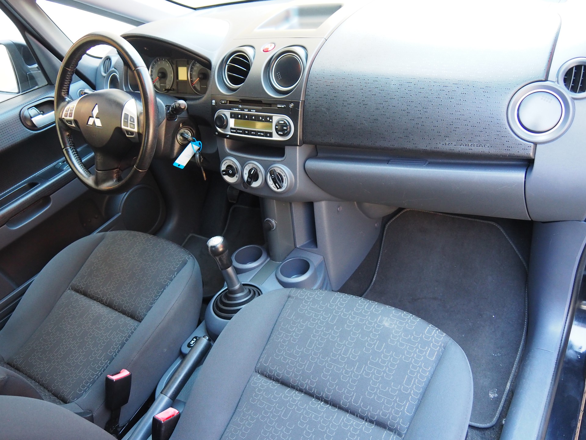 MITSUBISHI Colt 1.3 16V Jubilé (35) ClearTec-image-12