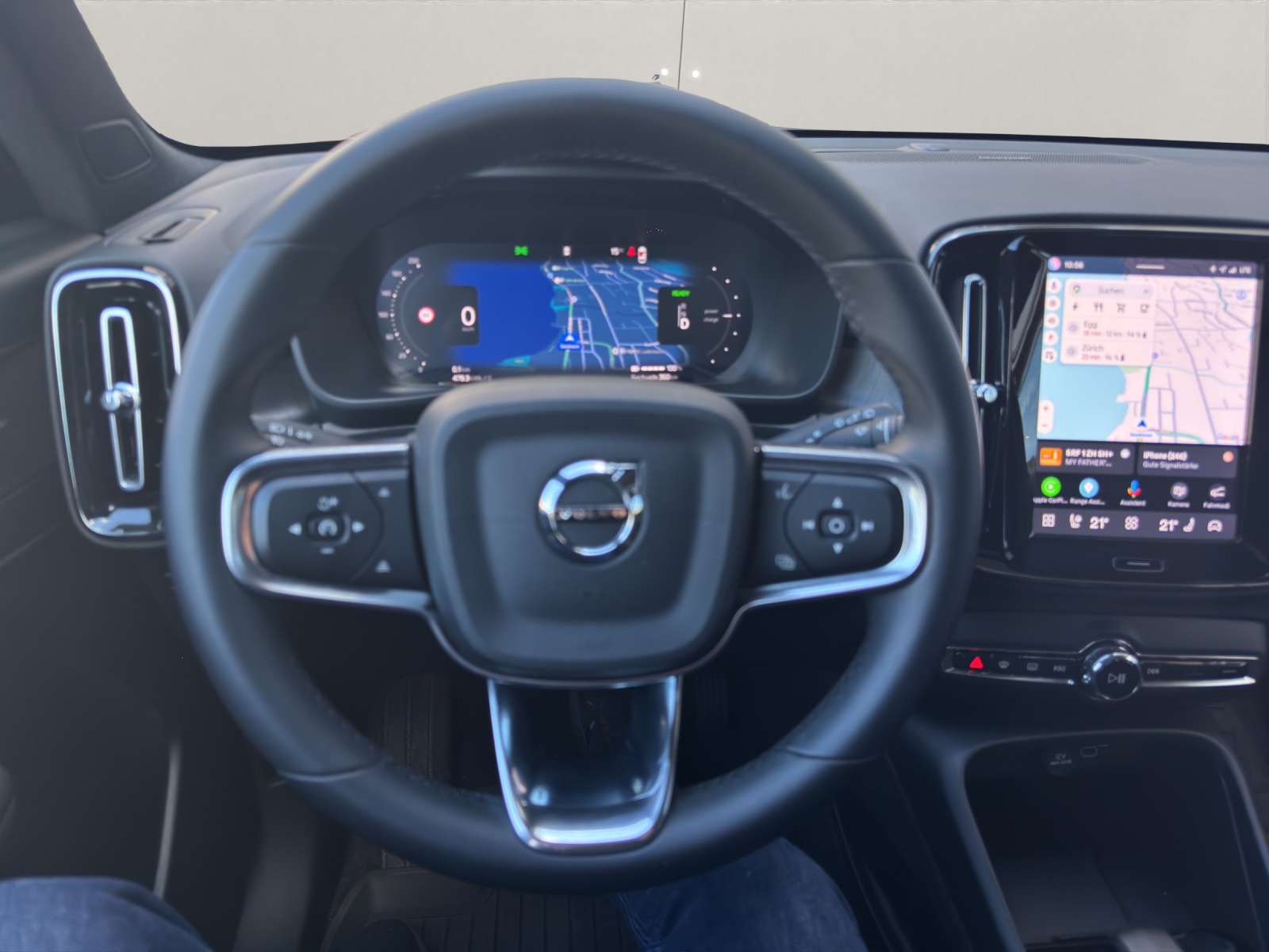 VOLVO EX40 Twin Ultra AWD-image-5