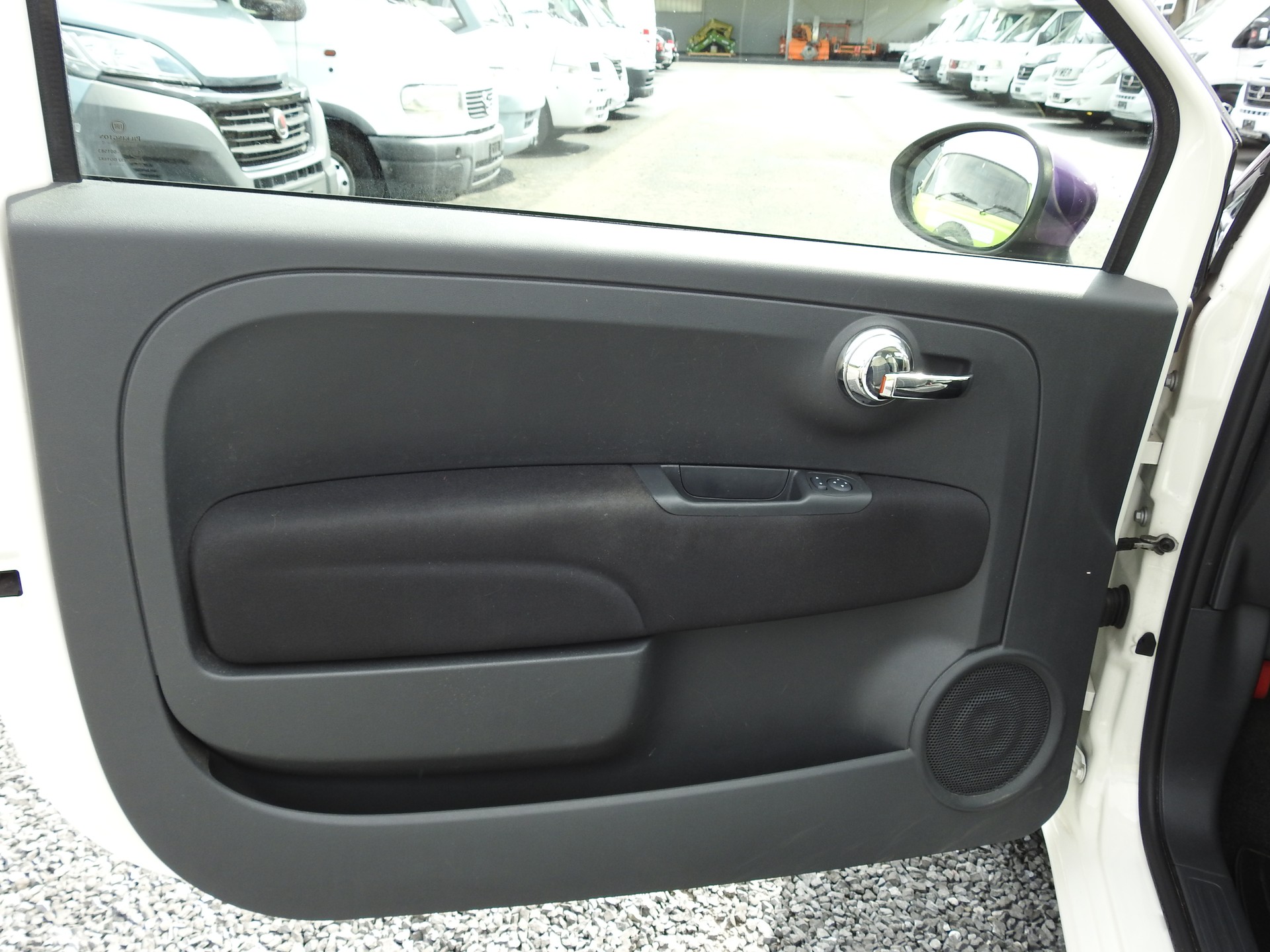 FIAT 500 0.9 Twinair Turbo Ron Arad Edition-image-10