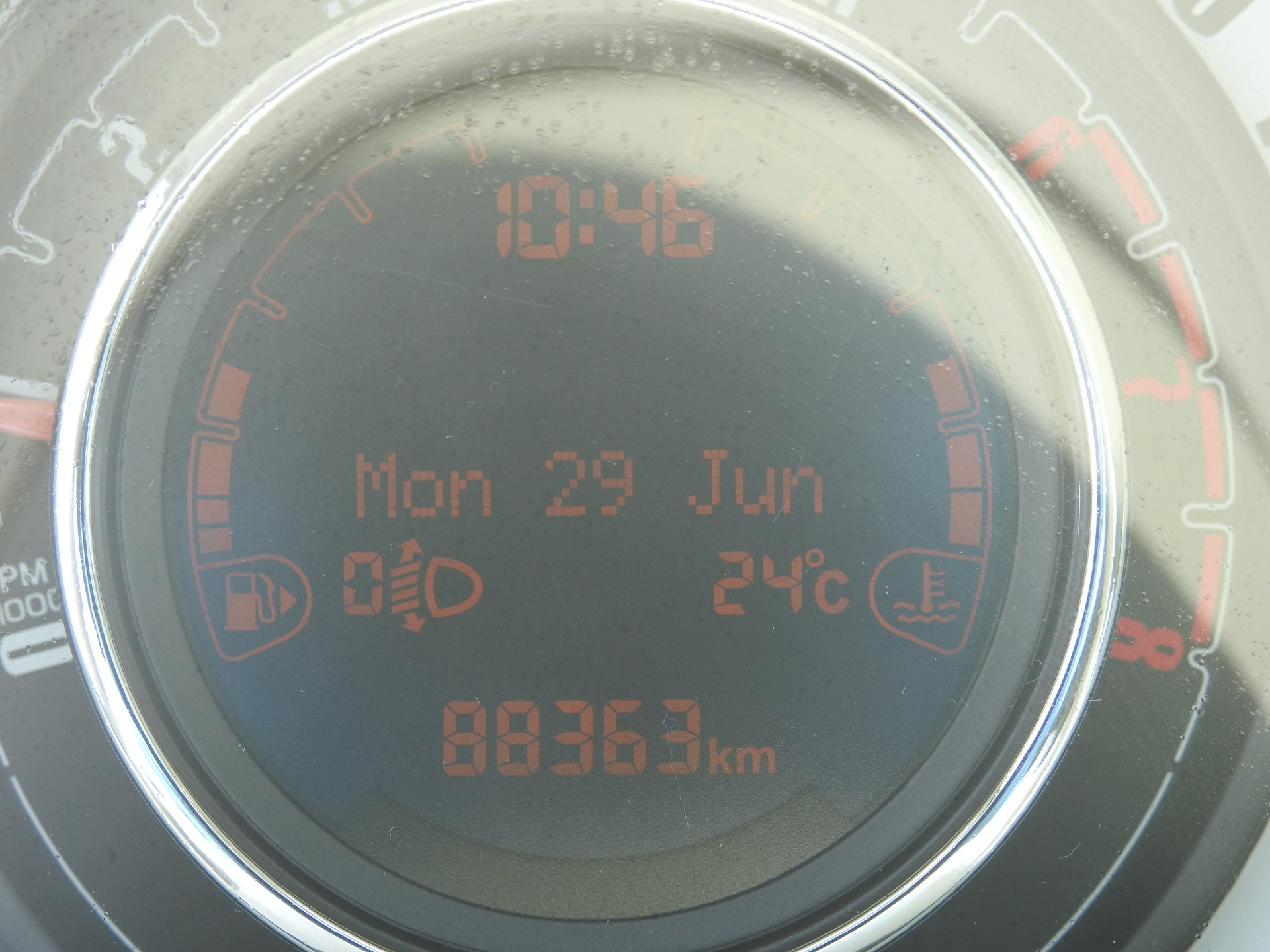 FIAT 500 0.9 Twinair Turbo Ron Arad Edition-image-21