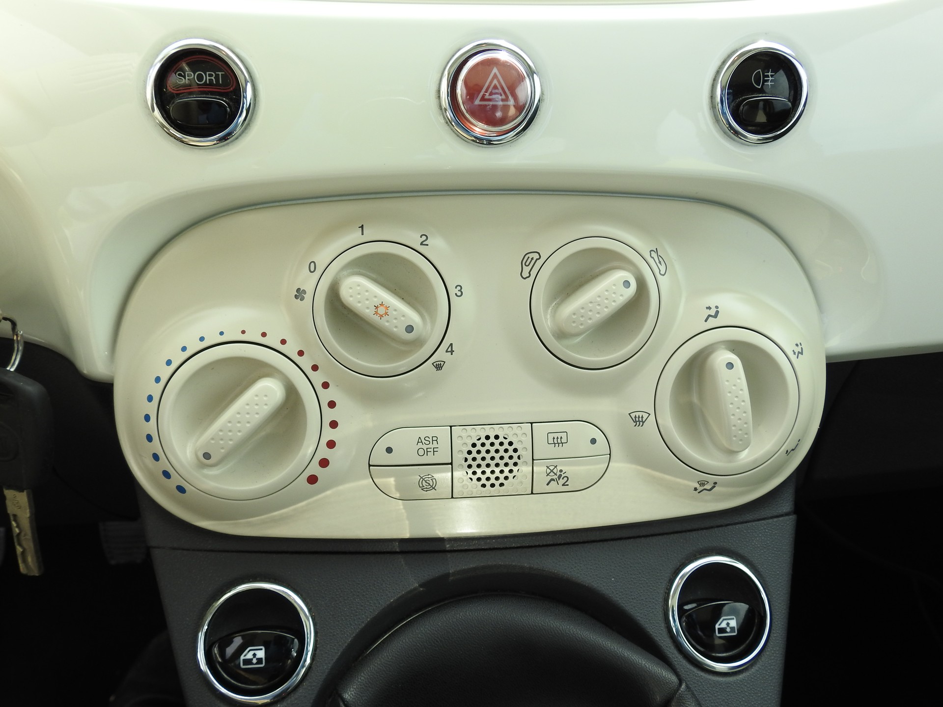 FIAT 500 0.9 Twinair Turbo Ron Arad Edition-image-20
