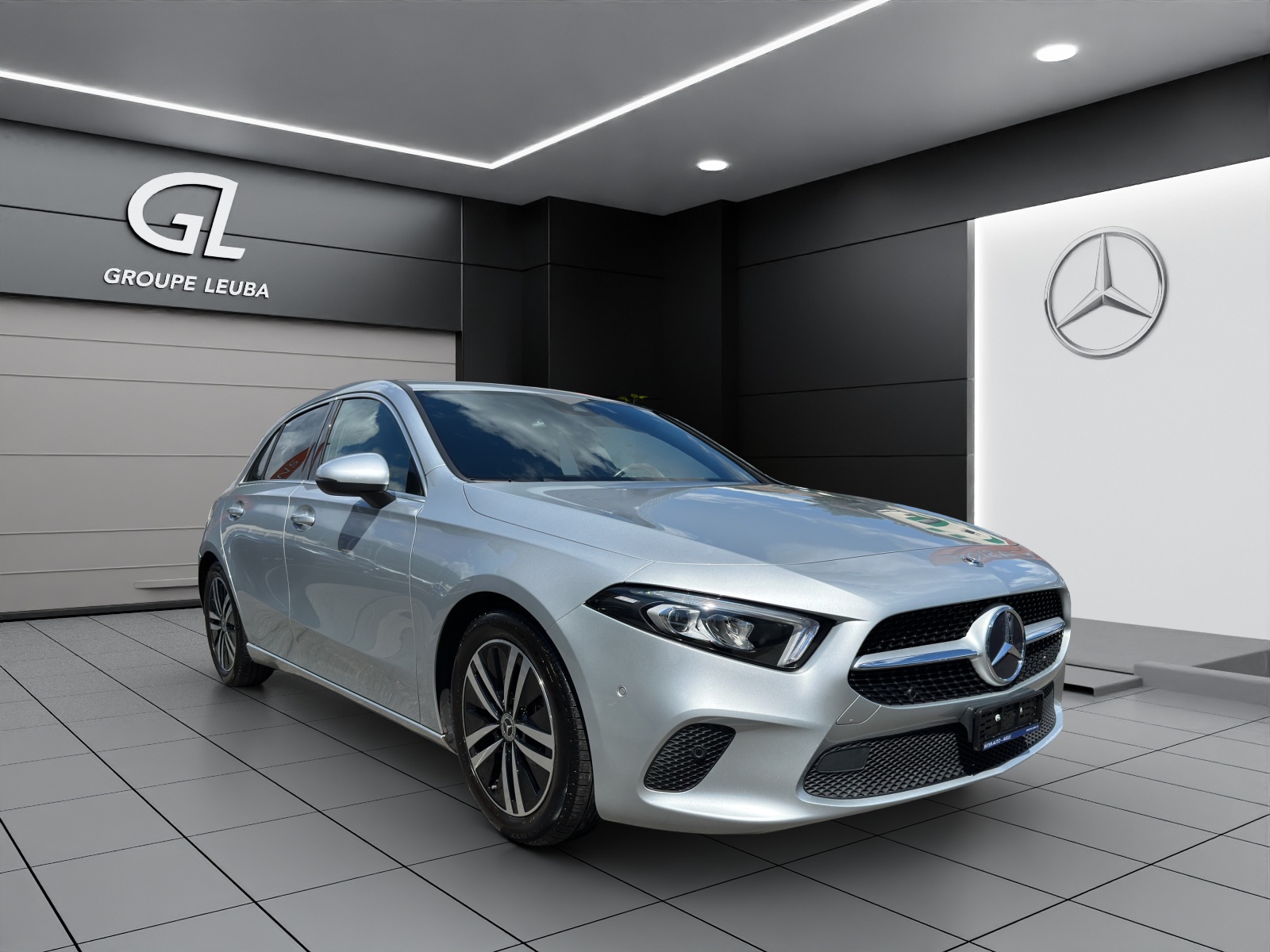MERCEDES-BENZ A 180 Progressive-image-0