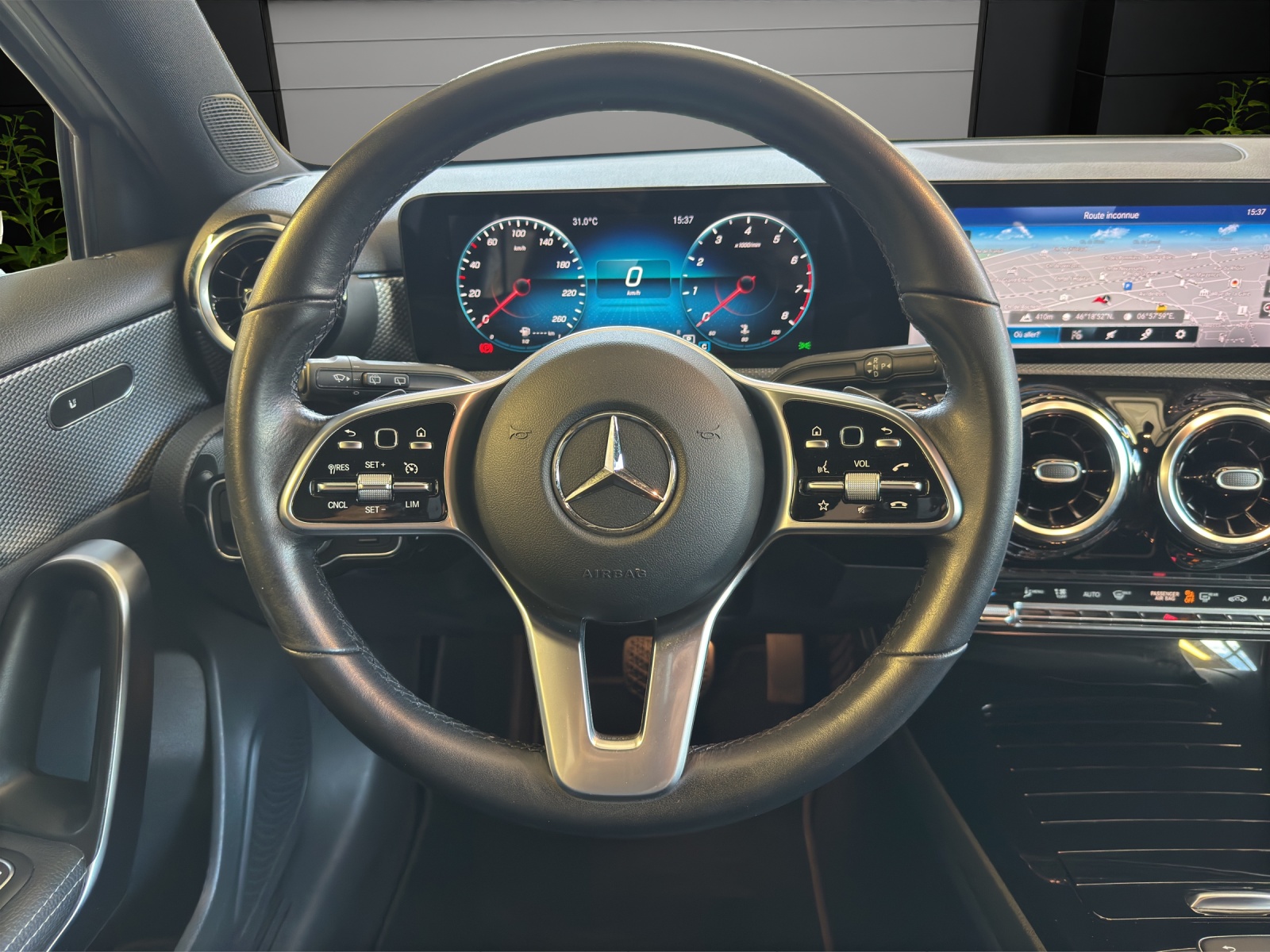 MERCEDES-BENZ A 180 Progressive-image-8