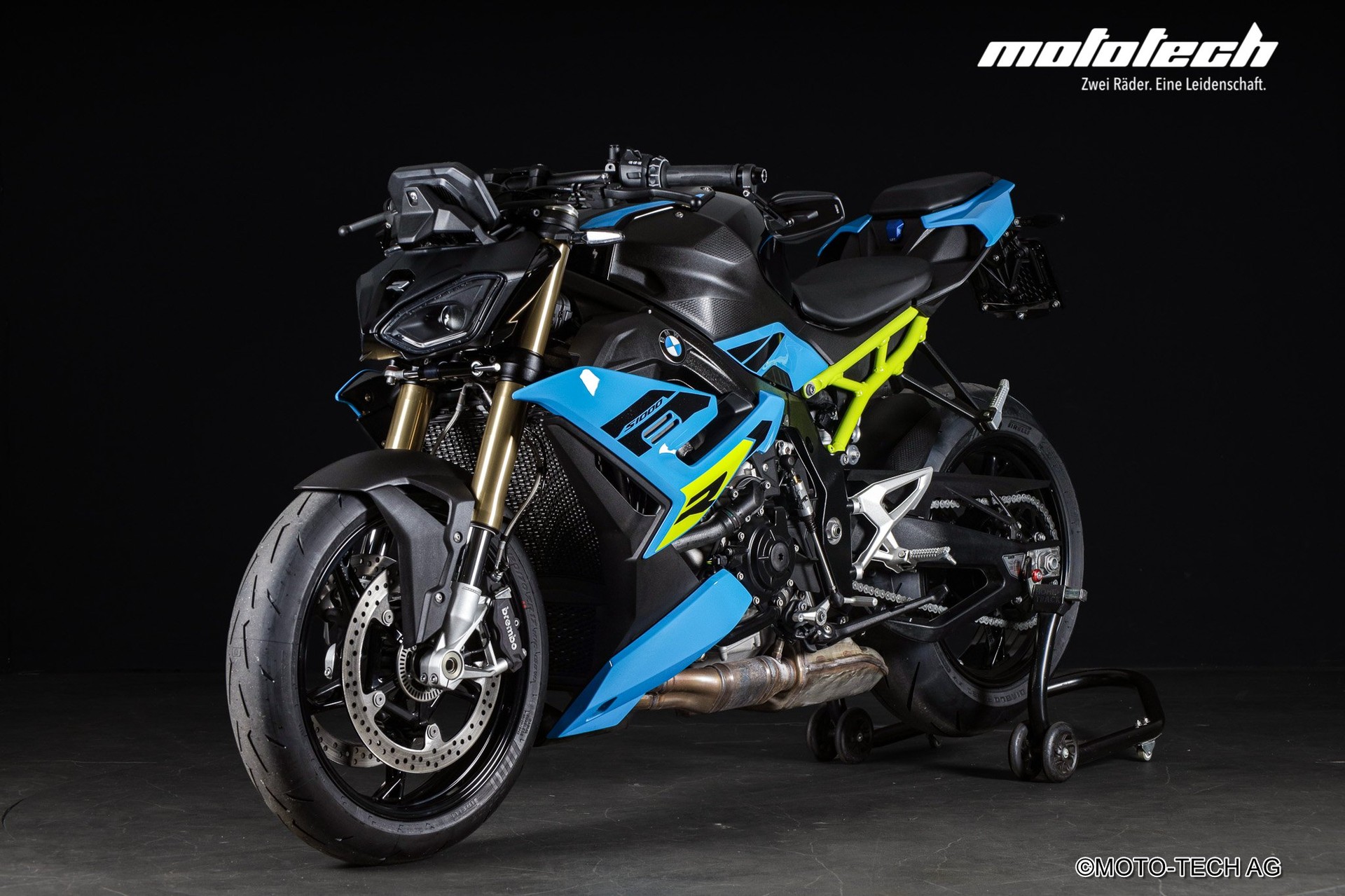 BMW S 1000 R AKRAPOVIC-image-5