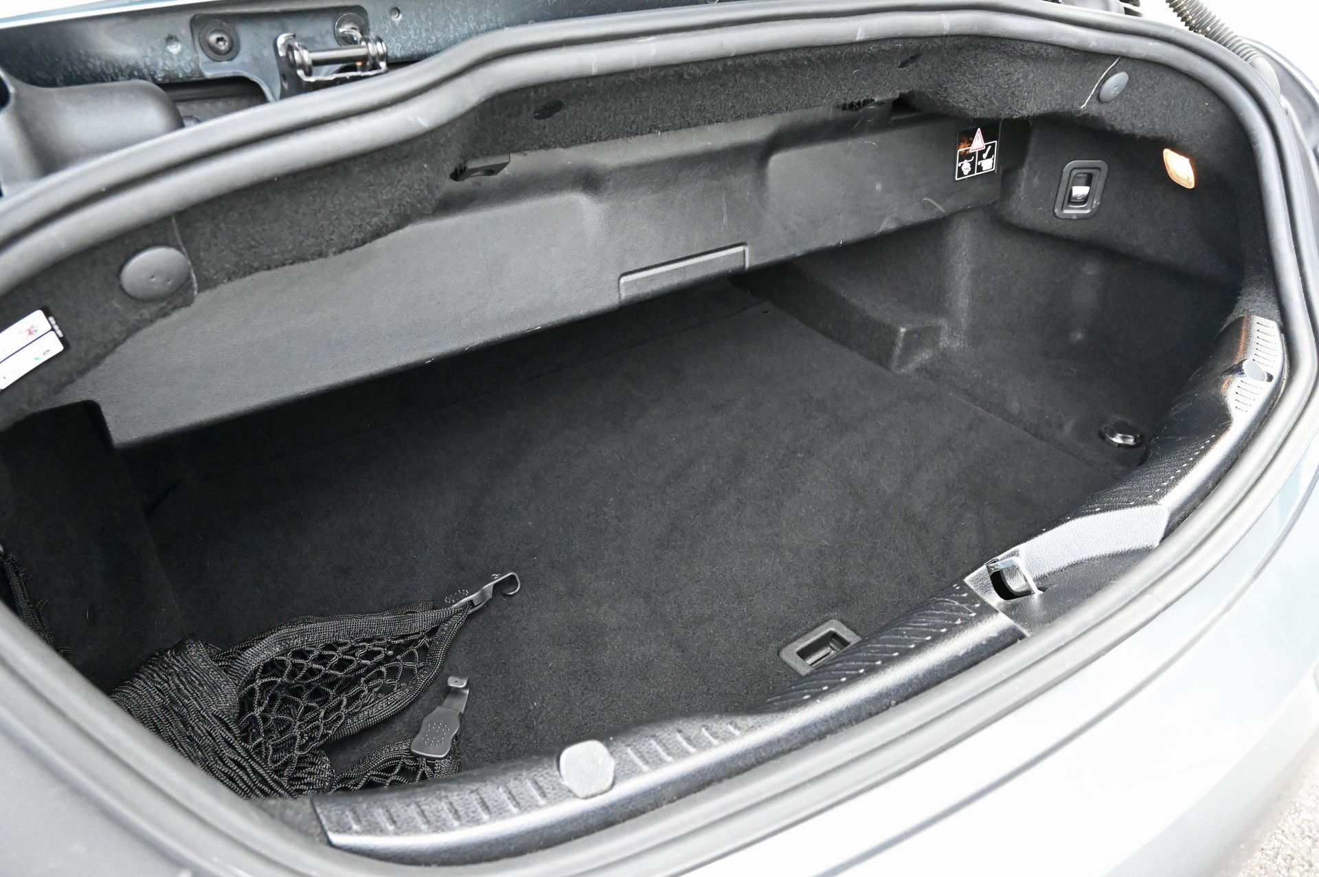 MERCEDES-BENZ C 43 Cabriolet AMG 4Matic 9G-Tronic-image-19