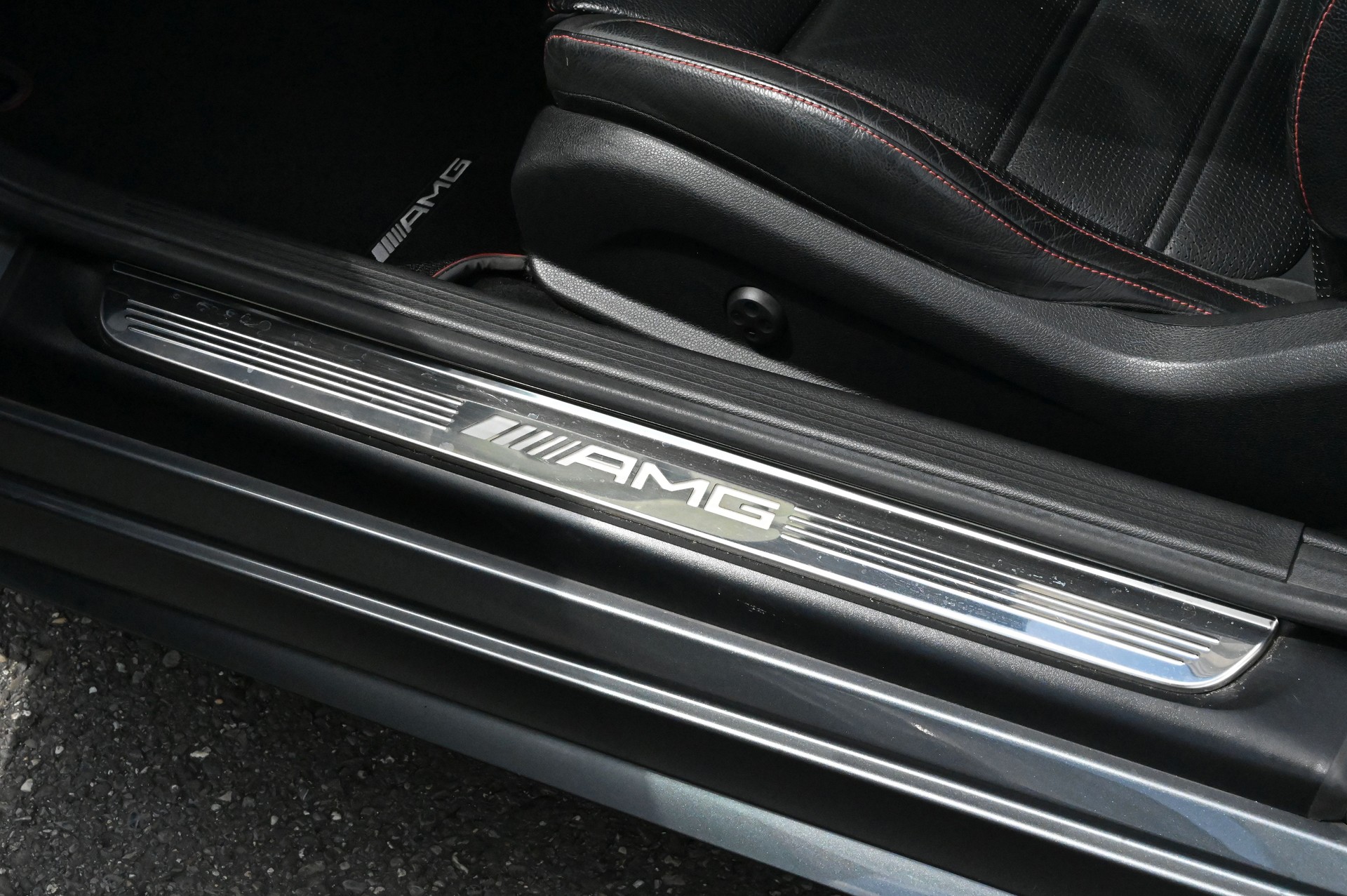 MERCEDES-BENZ C 43 Cabriolet AMG 4Matic 9G-Tronic-image-11