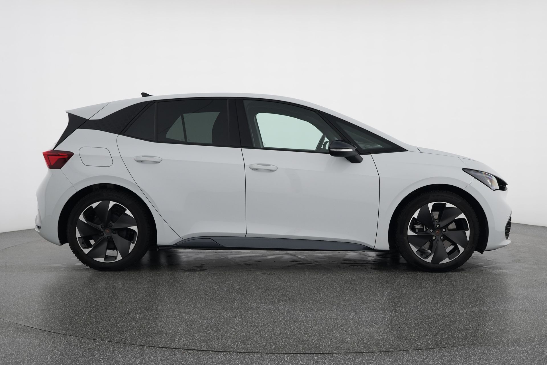 CUPRA Born 59 kWh e-Boost-image-5