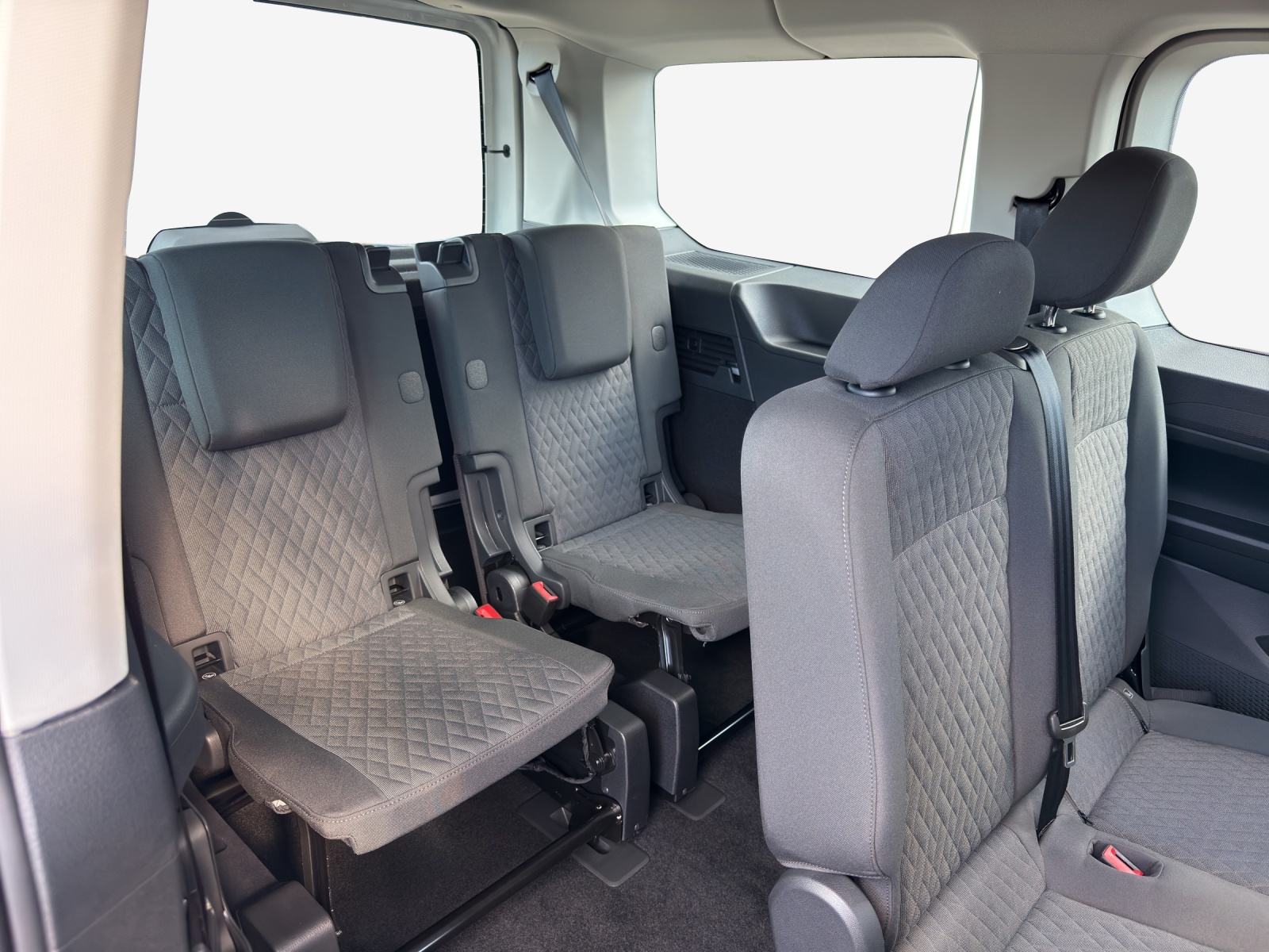 VW Caddy Maxi 2.0 TDI Life 4Motion-image-14