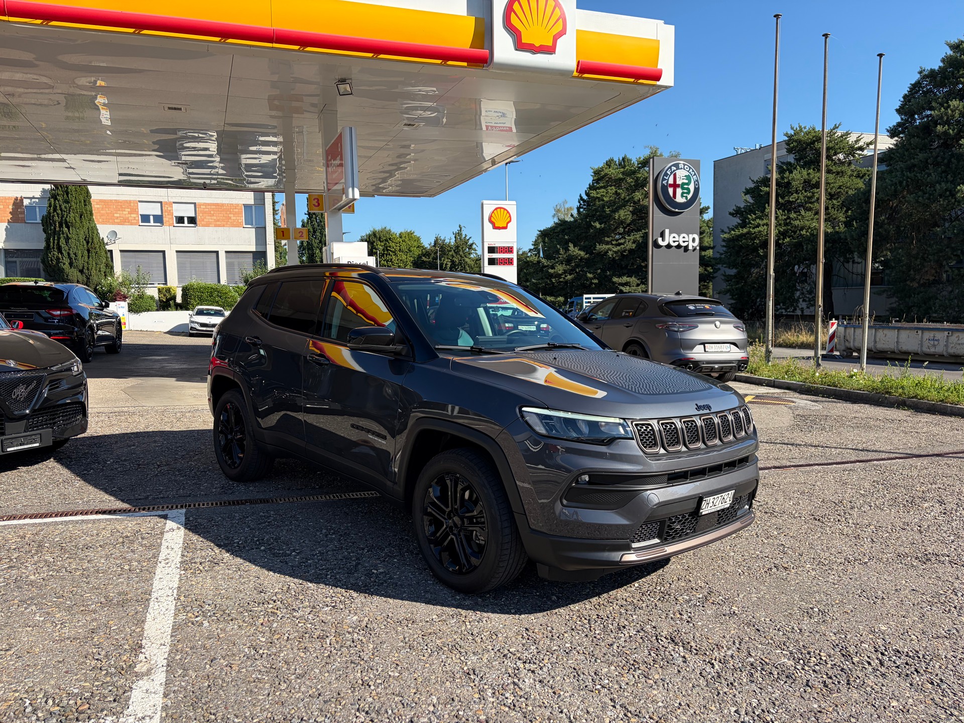 JEEP Compass 1.3 T PHEV Limited AWD-image-1