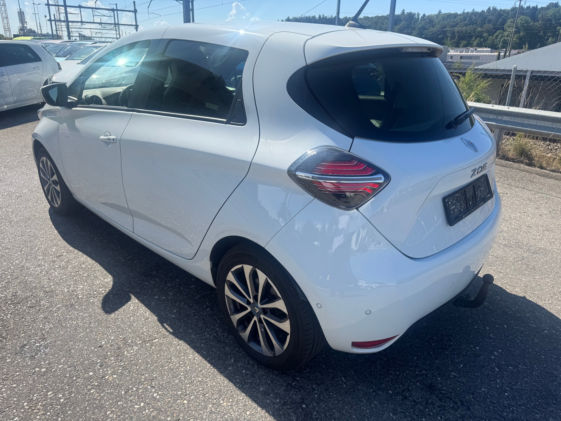 RENAULT Zoe Riviera R135 (Batterie Miete)-image-3