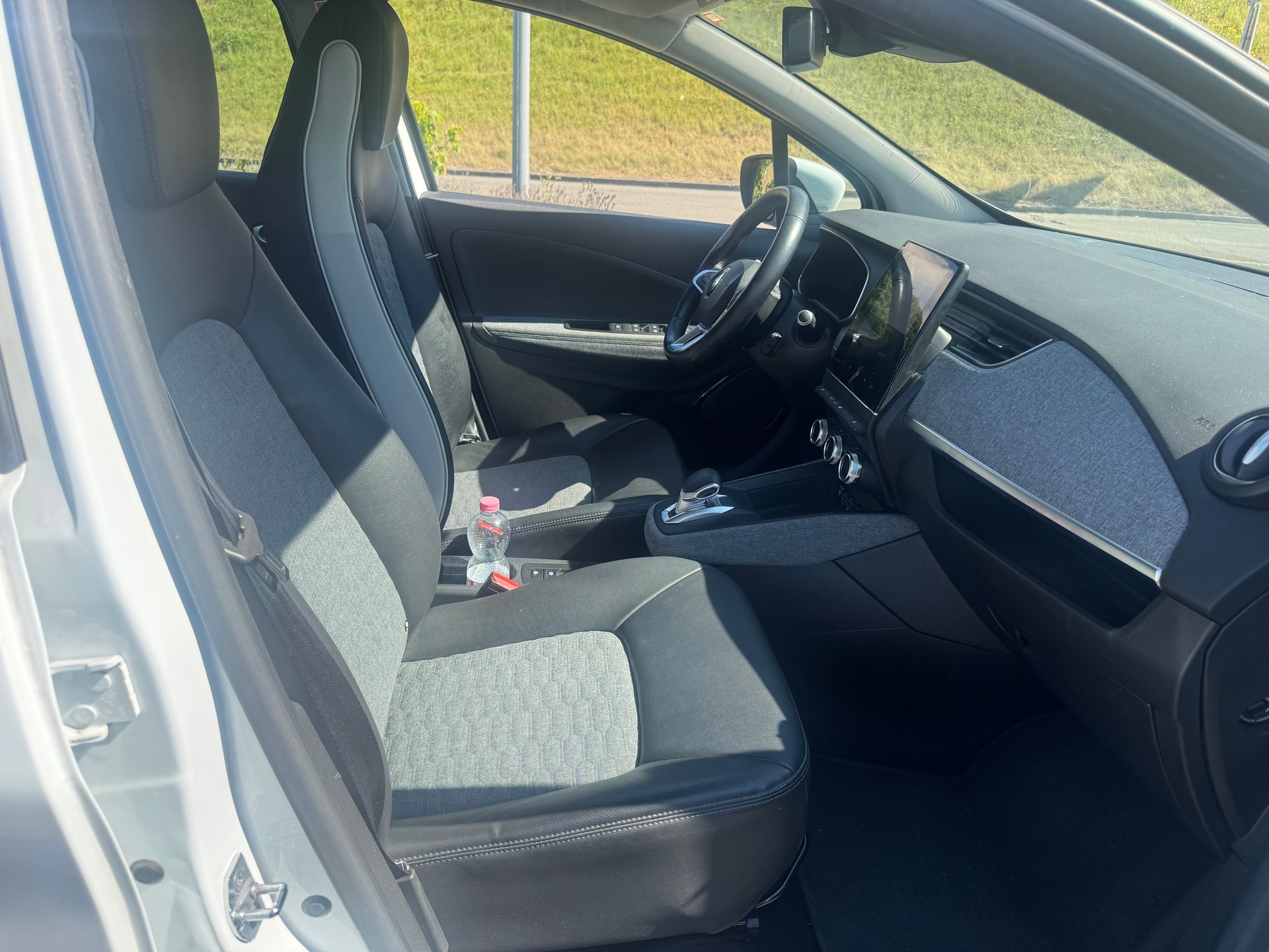 RENAULT Zoe Riviera R135 (Batterie Miete)-image-6