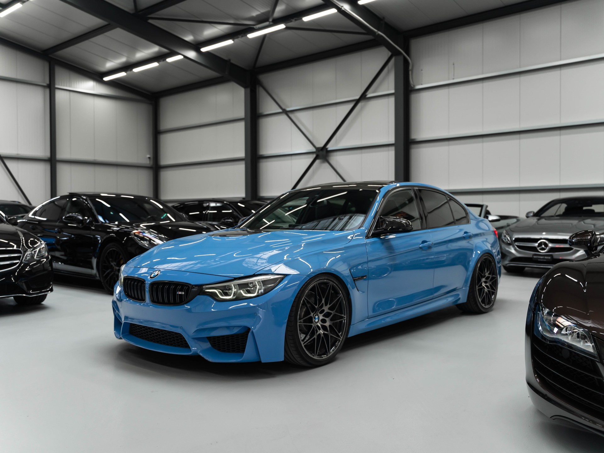 BMW M3 Competition Drivelogic