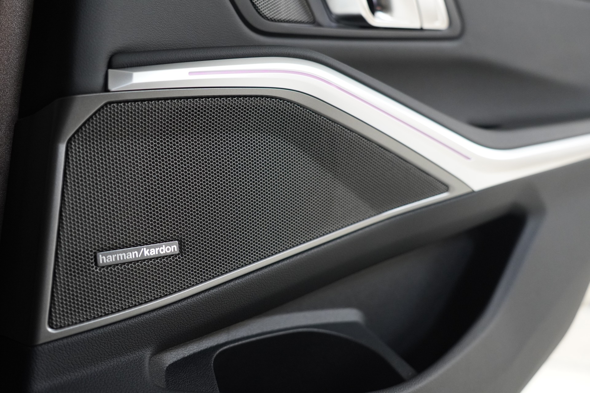 BMW M3 Touring xDrive Competition M-image-22