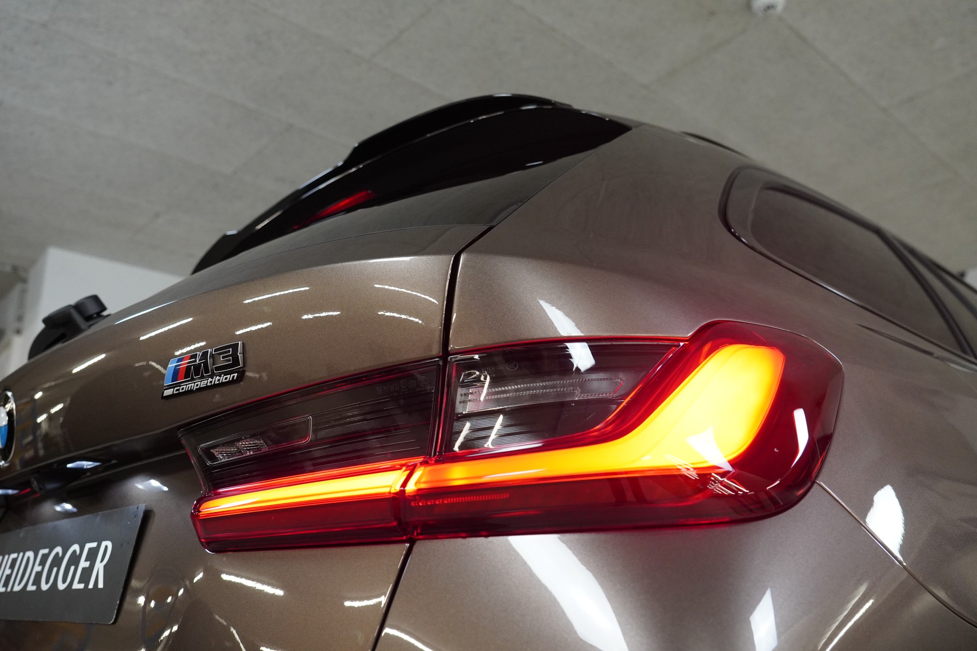 BMW M3 Touring xDrive Competition M-image-15