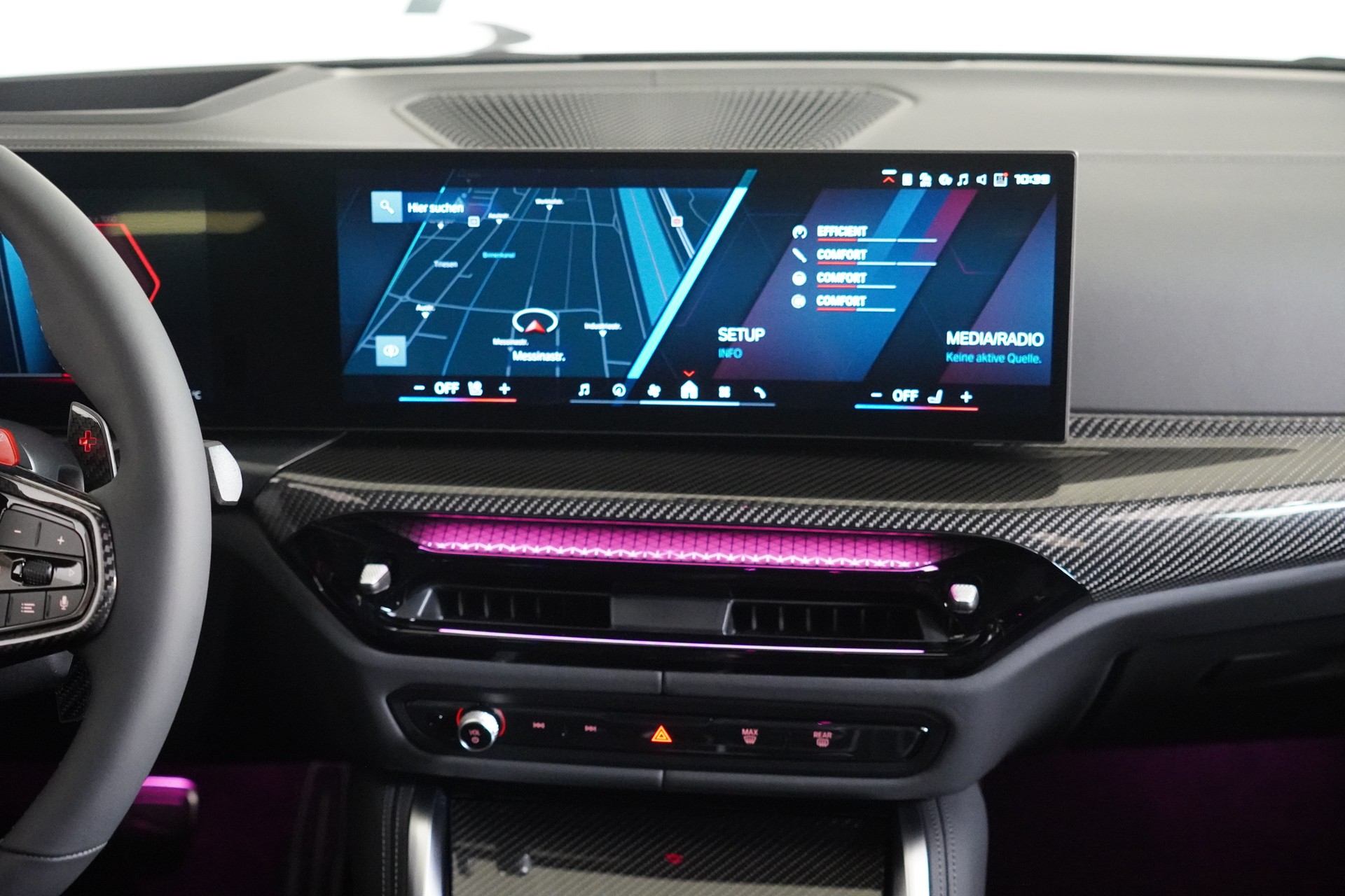 BMW M3 Touring xDrive Competition M-image-18