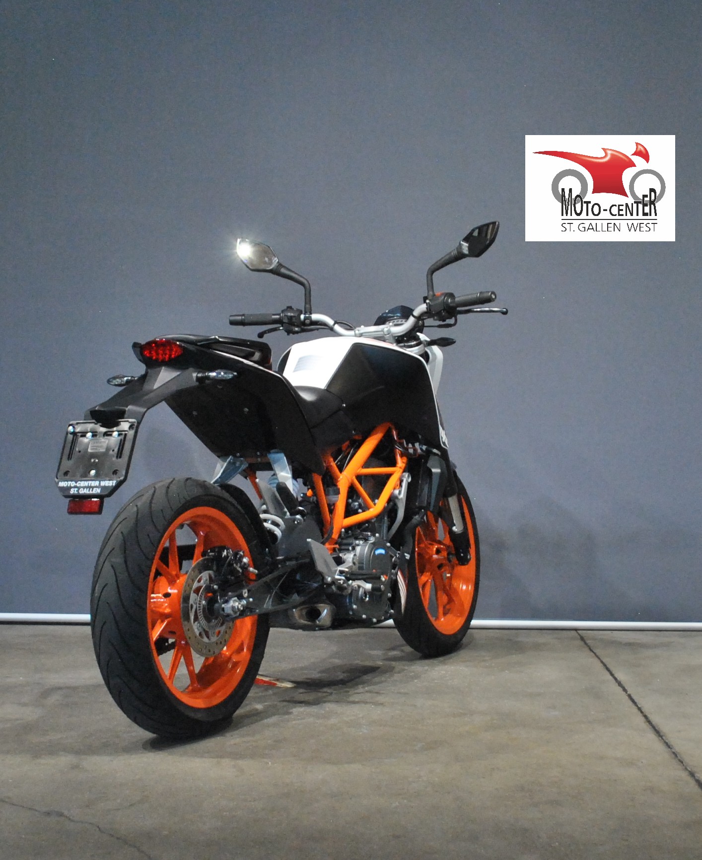 KTM 390 Duke ABS-image-4