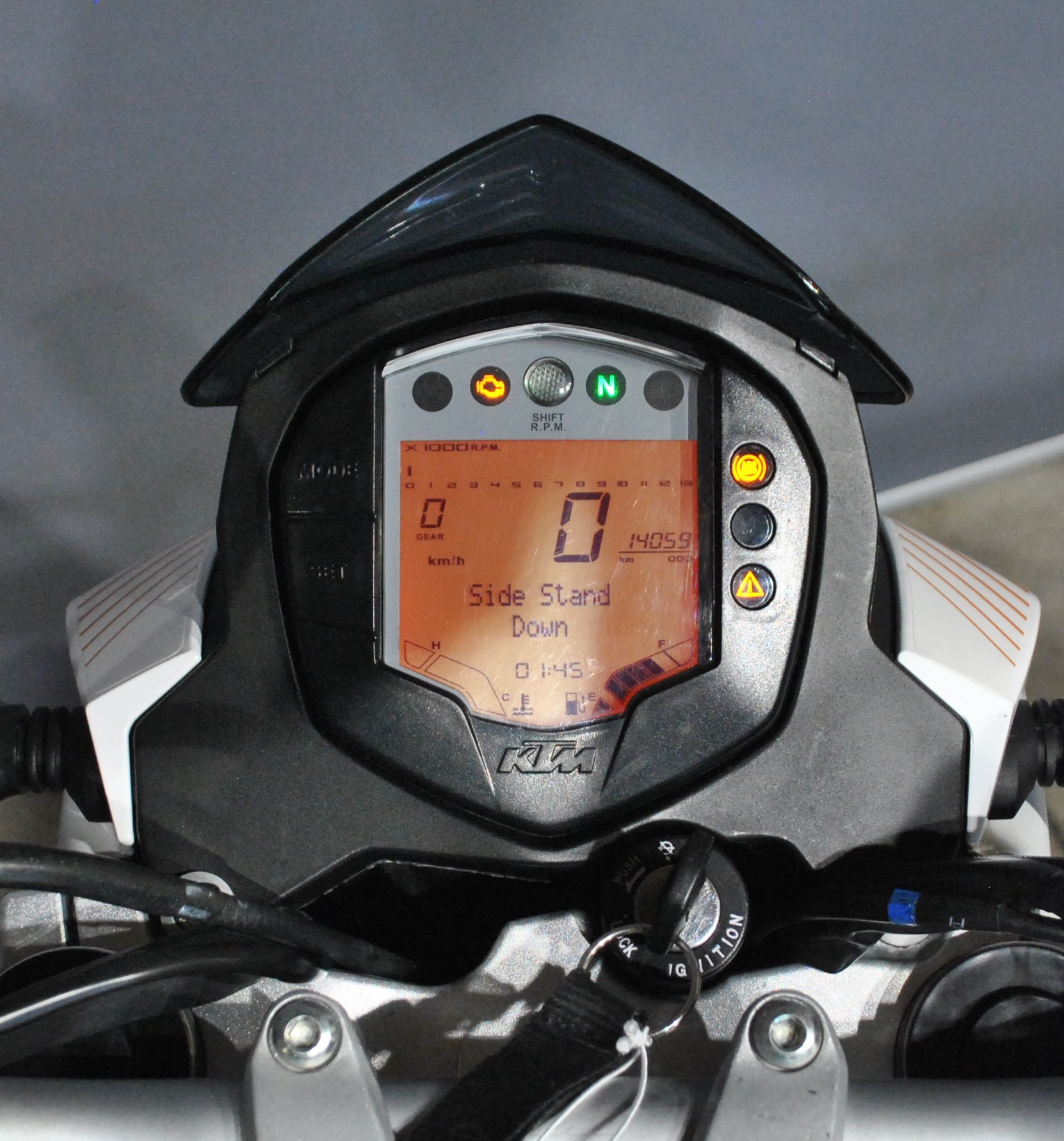 KTM 390 Duke ABS-image-5