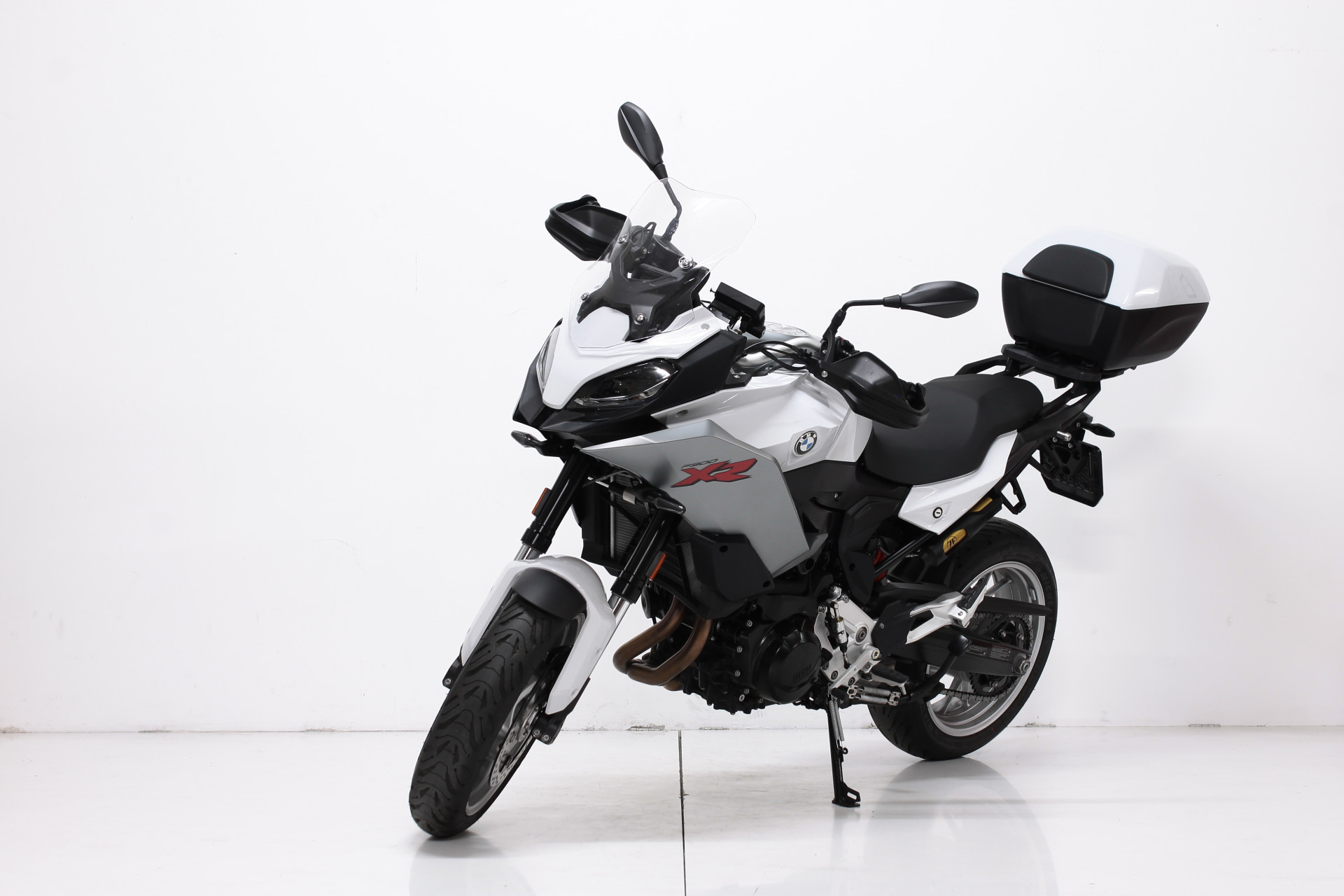 BMW F 900 XR A2-showroom-element-3