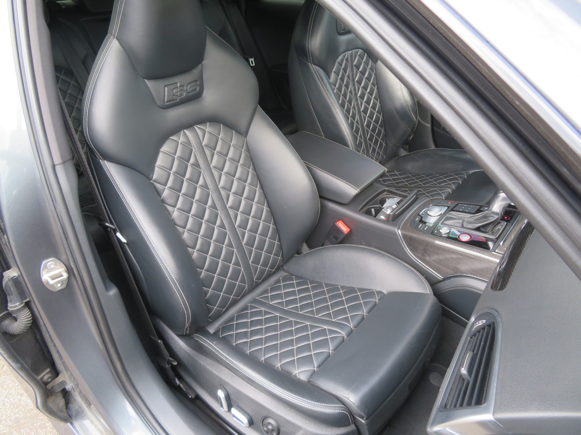 AUDI S6 Avant 4.0 TFSI V8 "ABT" quattro S-tronic-image-12