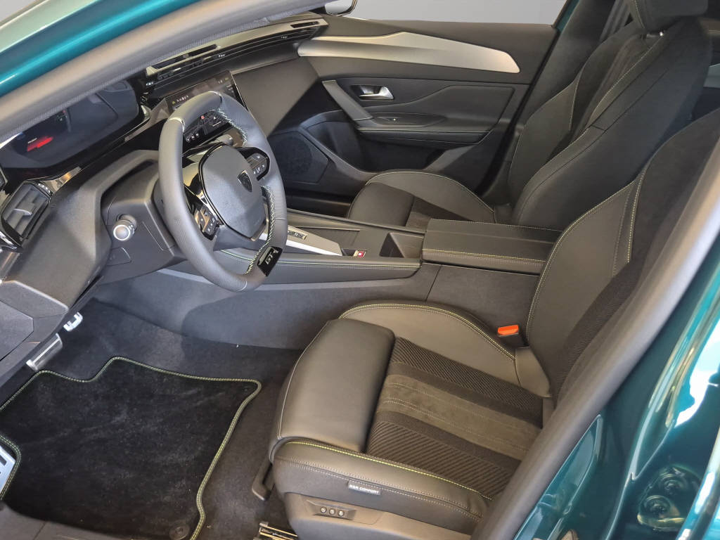 PEUGEOT 308 1.2 Hybrid GT-image-5
