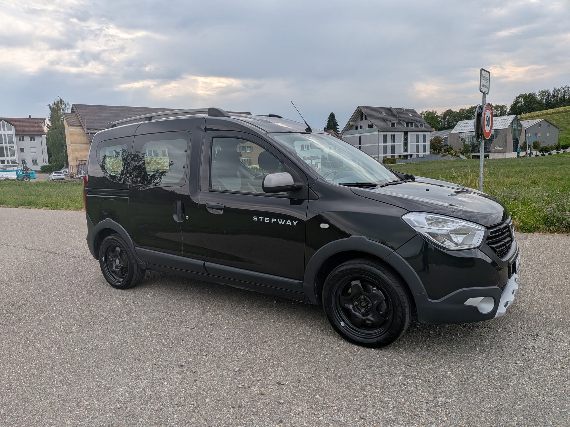 DACIA Dokker TCE 130 16V Stepway-image-3