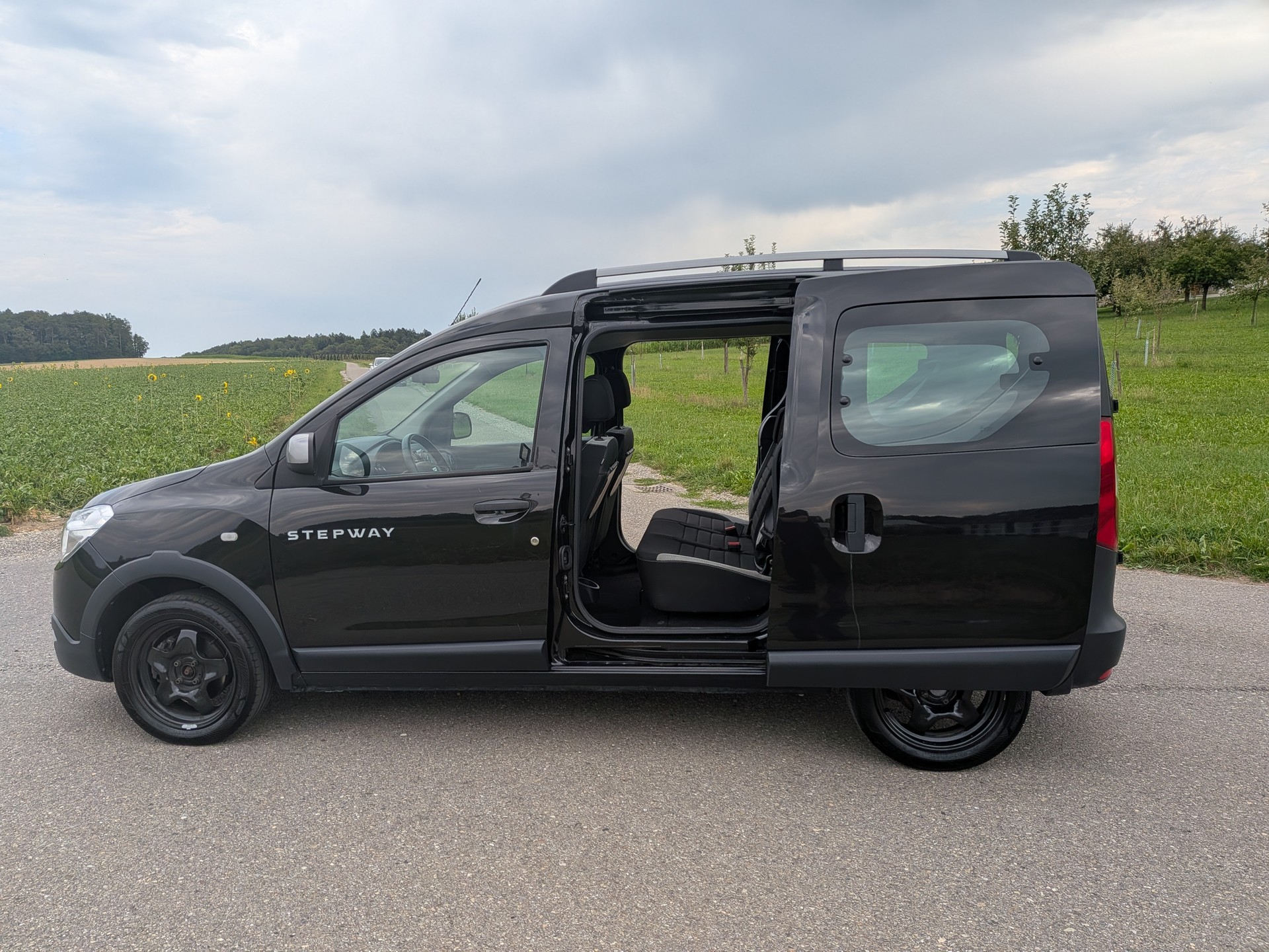 DACIA Dokker TCE 130 16V Stepway-image-11