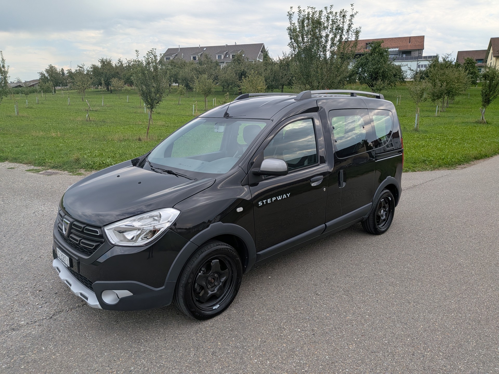 DACIA Dokker TCE 130 16V Stepway-image-0
