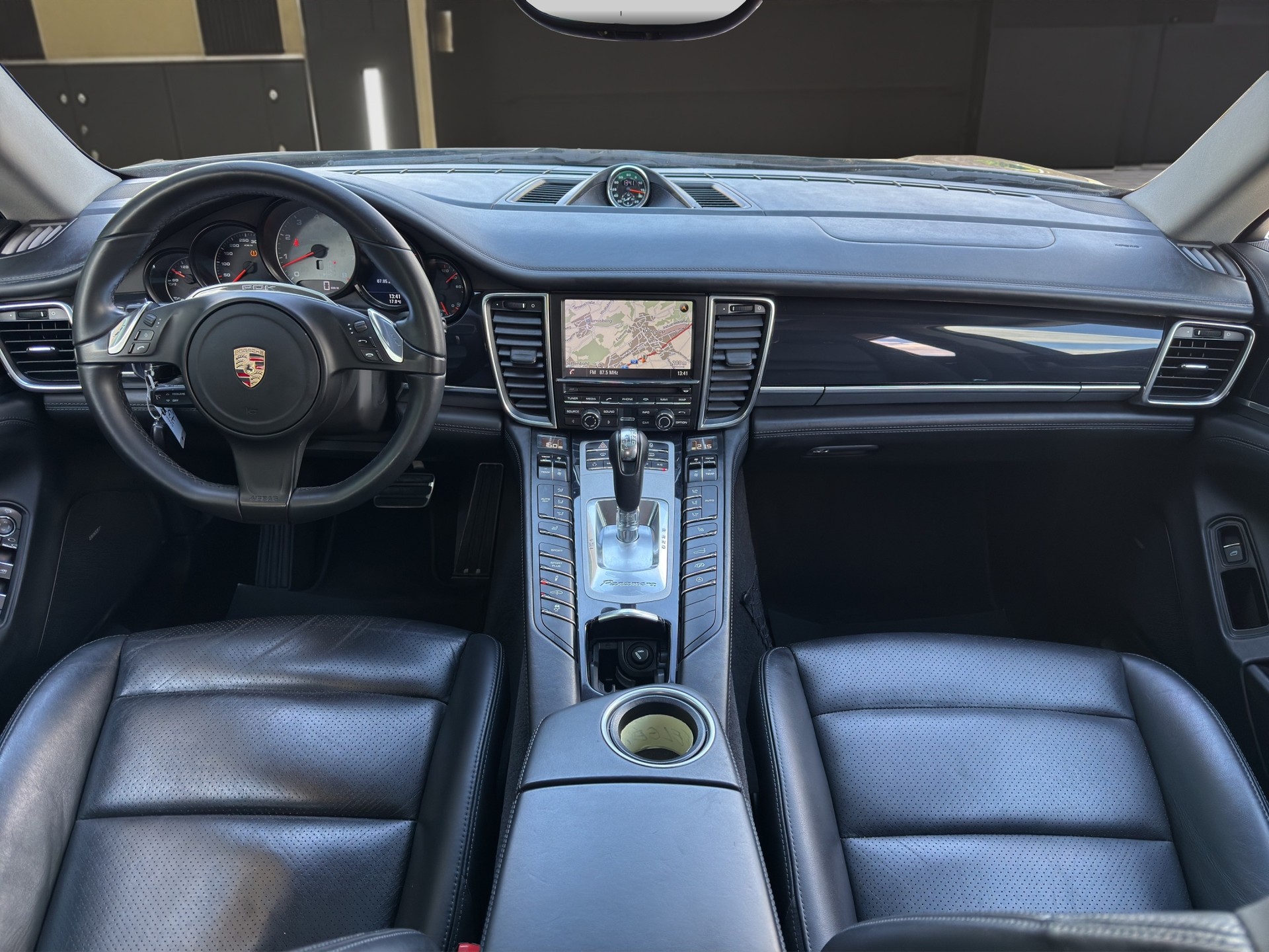PORSCHE Panamera 4.8 V8 4S PDK-image-11