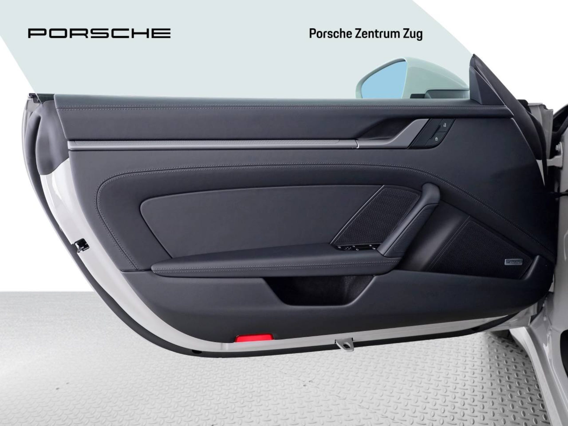 PORSCHE 911 Targa 4S-image-13