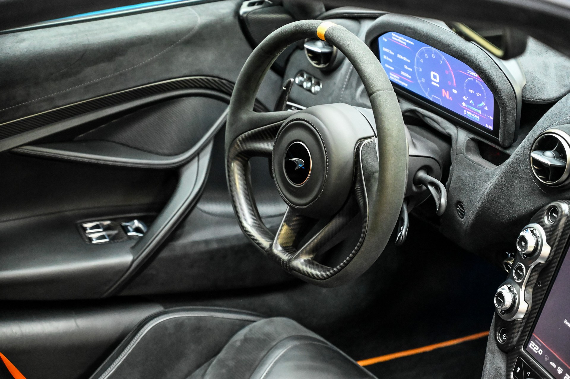 McLAREN 720S Coupé Performance 4.0 V8 SSG-image-27