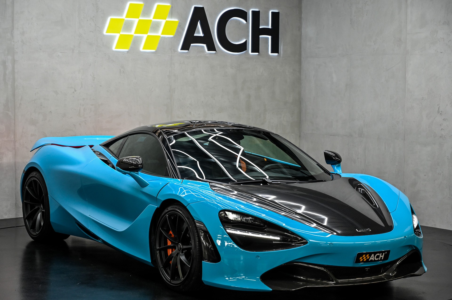 McLAREN 720S Coupé Performance 4.0 V8 SSG-image-0