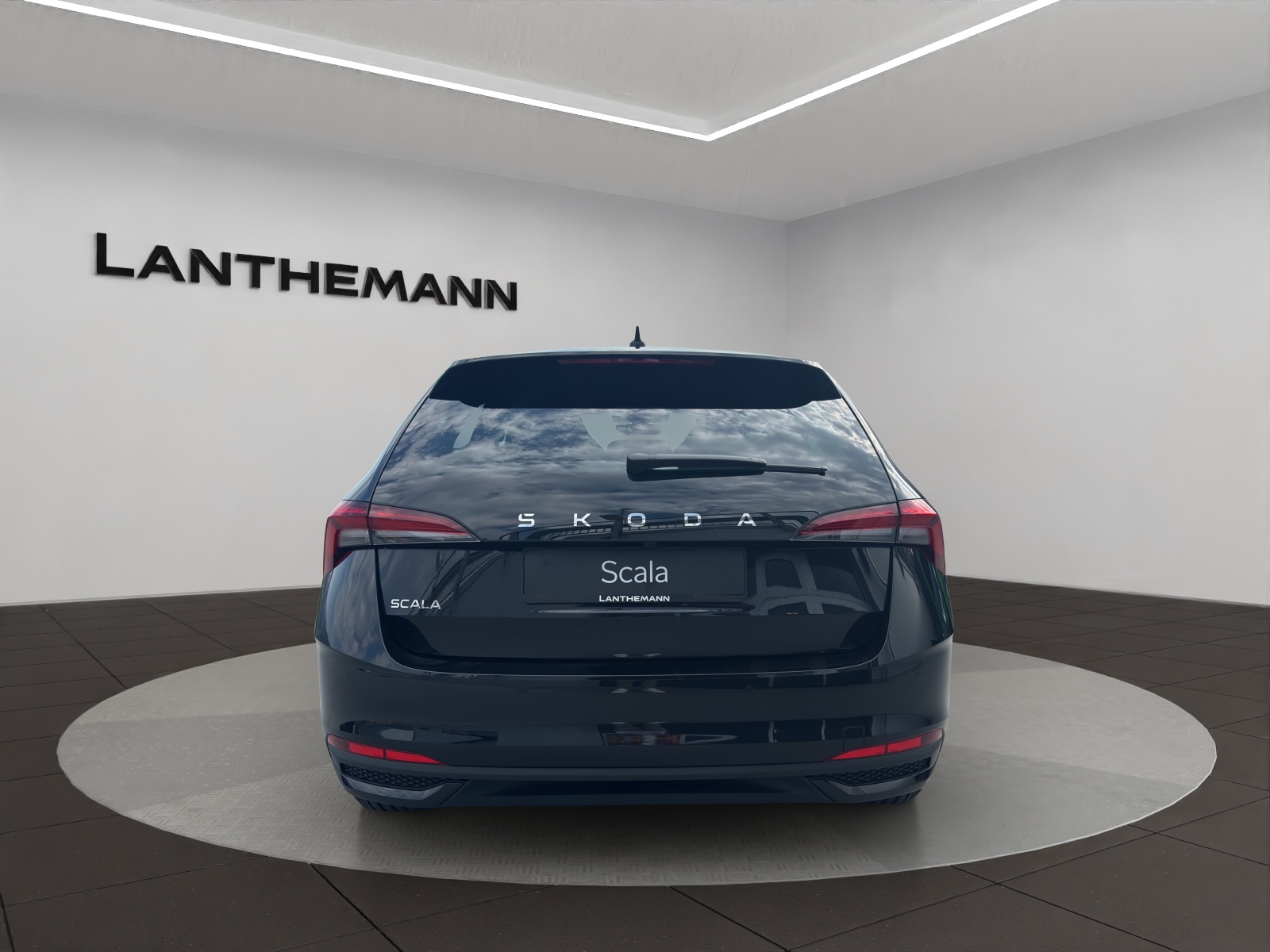 SKODA Scala 1.5 TSI Dynamic DSG-image-3