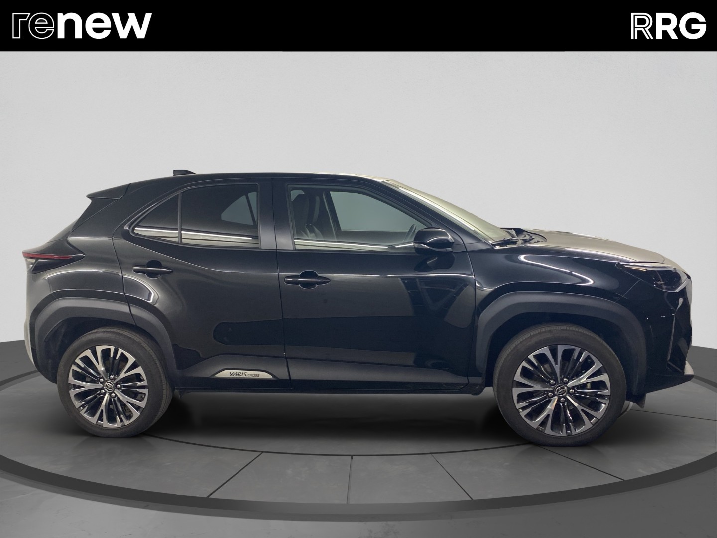 TOYOTA Yaris Cross 1.5 Trend e-CVT AWDi-image-2