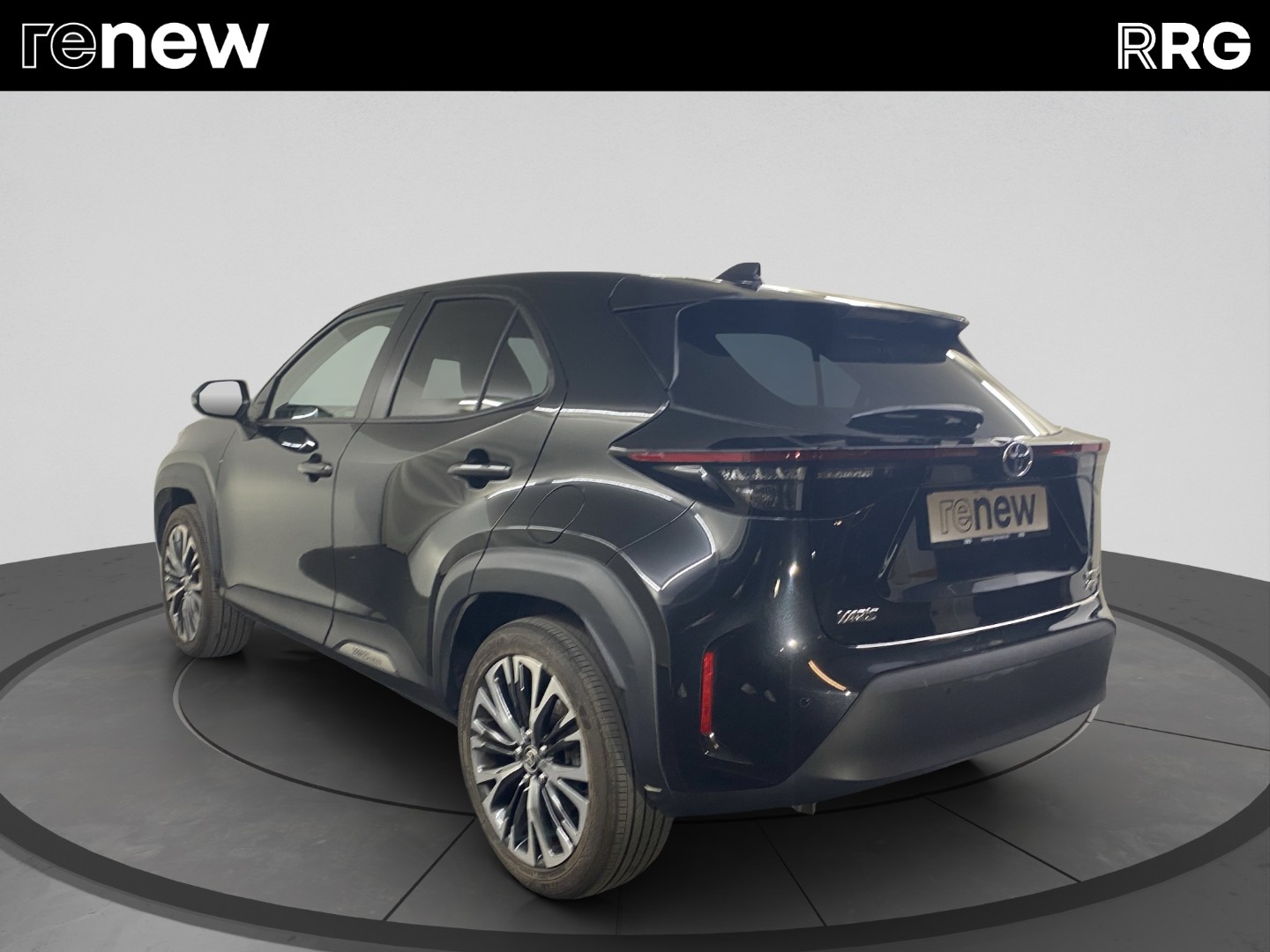 TOYOTA Yaris Cross 1.5 Trend e-CVT AWDi-image-4