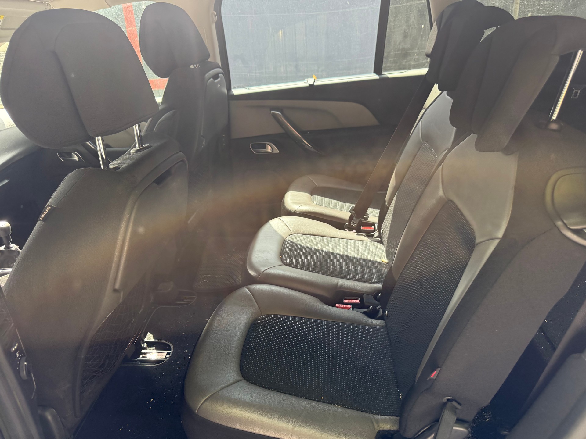 CITROEN Grand C4 Picasso 1.6i 16V THP Intensive-image-6