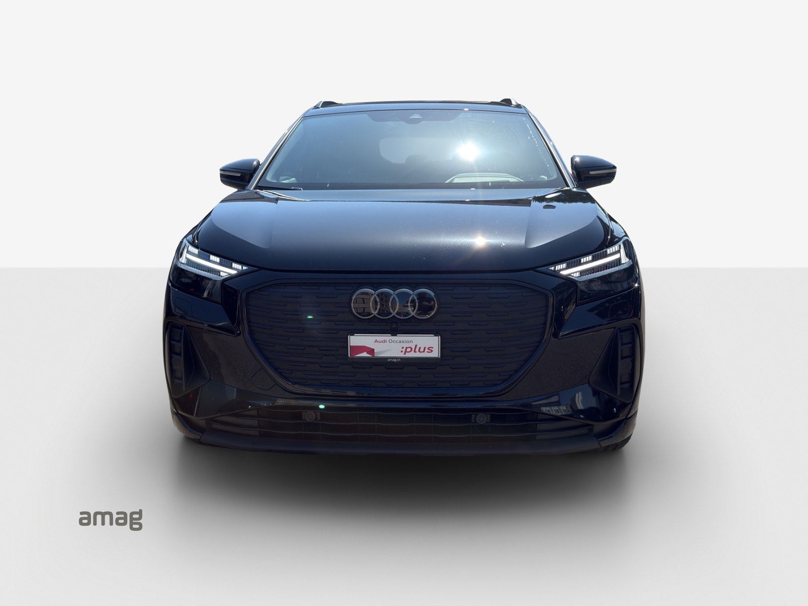AUDI Q4 e-tron 50 quattro-image-6
