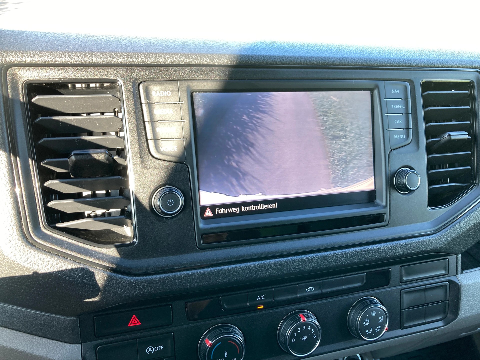 VW Crafter 35 2.0 BiTDI L3 **Kasten mit Hebebühne**-image-14