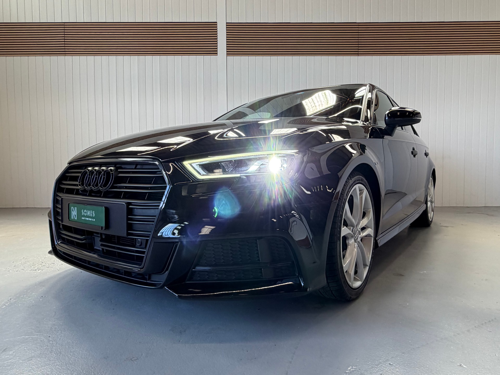 AUDI A3 Sportback 35 TFSI Sport S-tronic S-Line frisch ab MFK-image-15